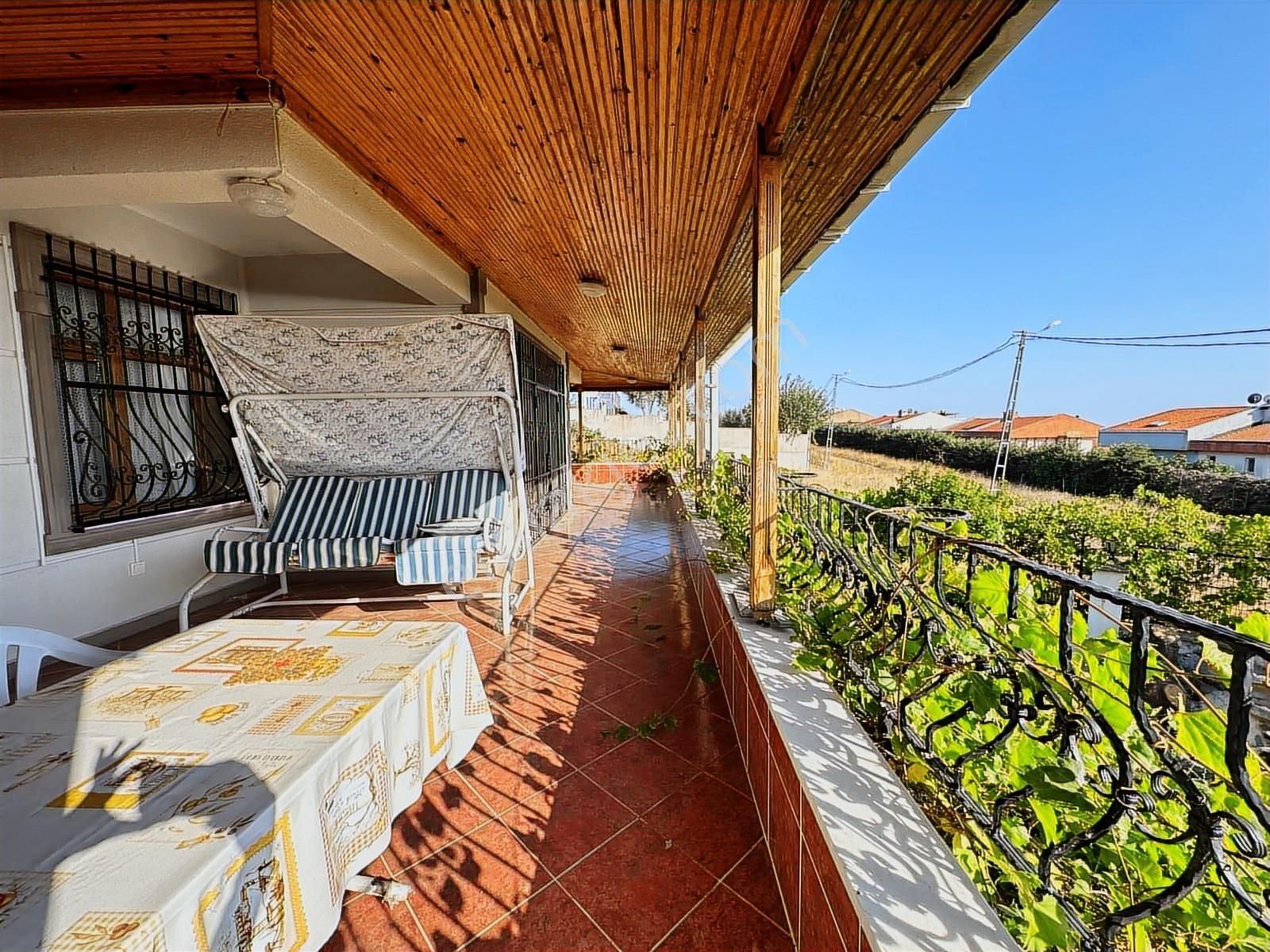 Büyükçekmece De 9+2 Satılık Villa Deniz Manzaralı Arsa 588 M2 - Görsel 3