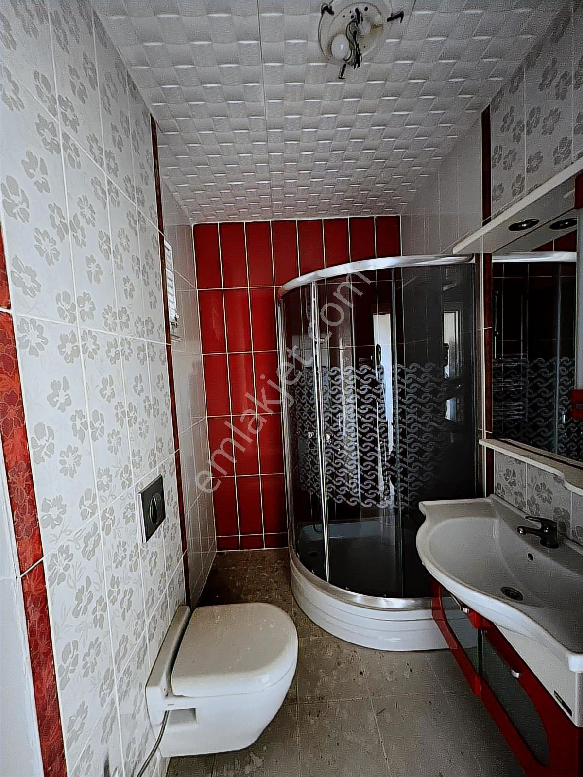 Büyükçekmece De Satılık 5+1 Villa Deniz Manzaralı Site İçinde - Görsel 32