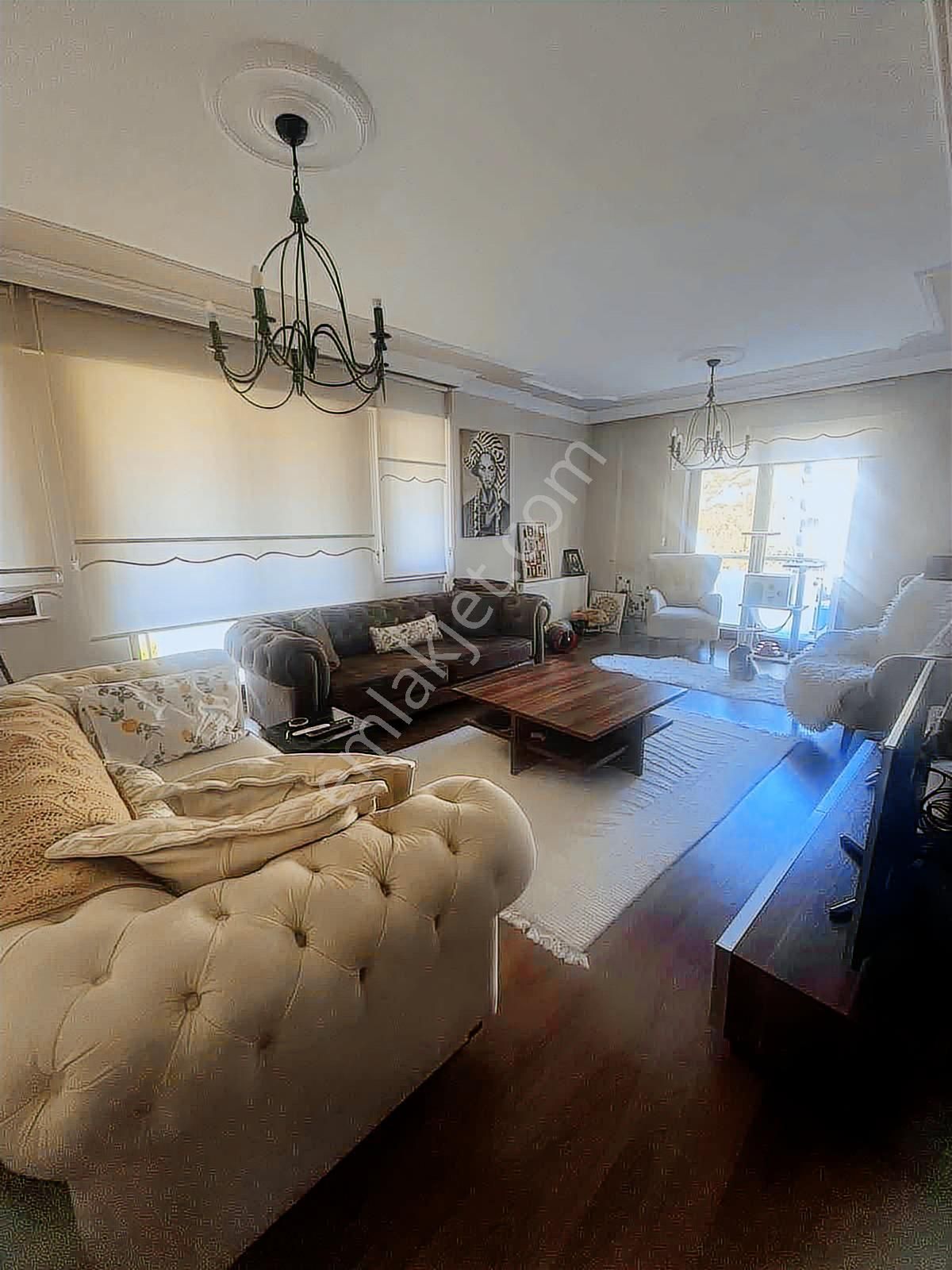 Muğla Menteşe Evlerinde Geniş Satılık 3+1 Daire