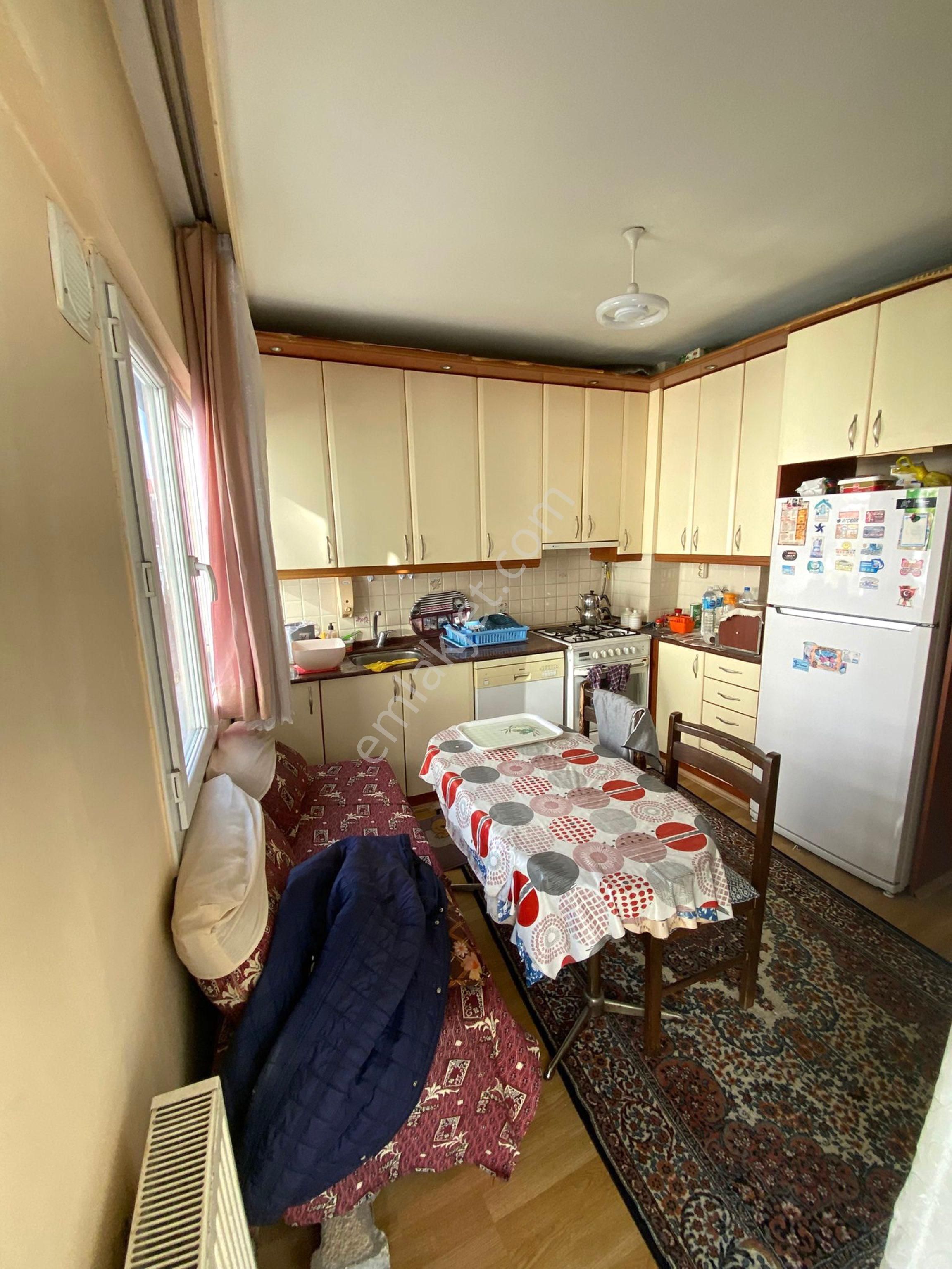 Bahçelievler’de İnönü Caddesi’ne Yakın 3 + 1 Ara Kat 125 Metre Fırsat Daire - Görsel 30