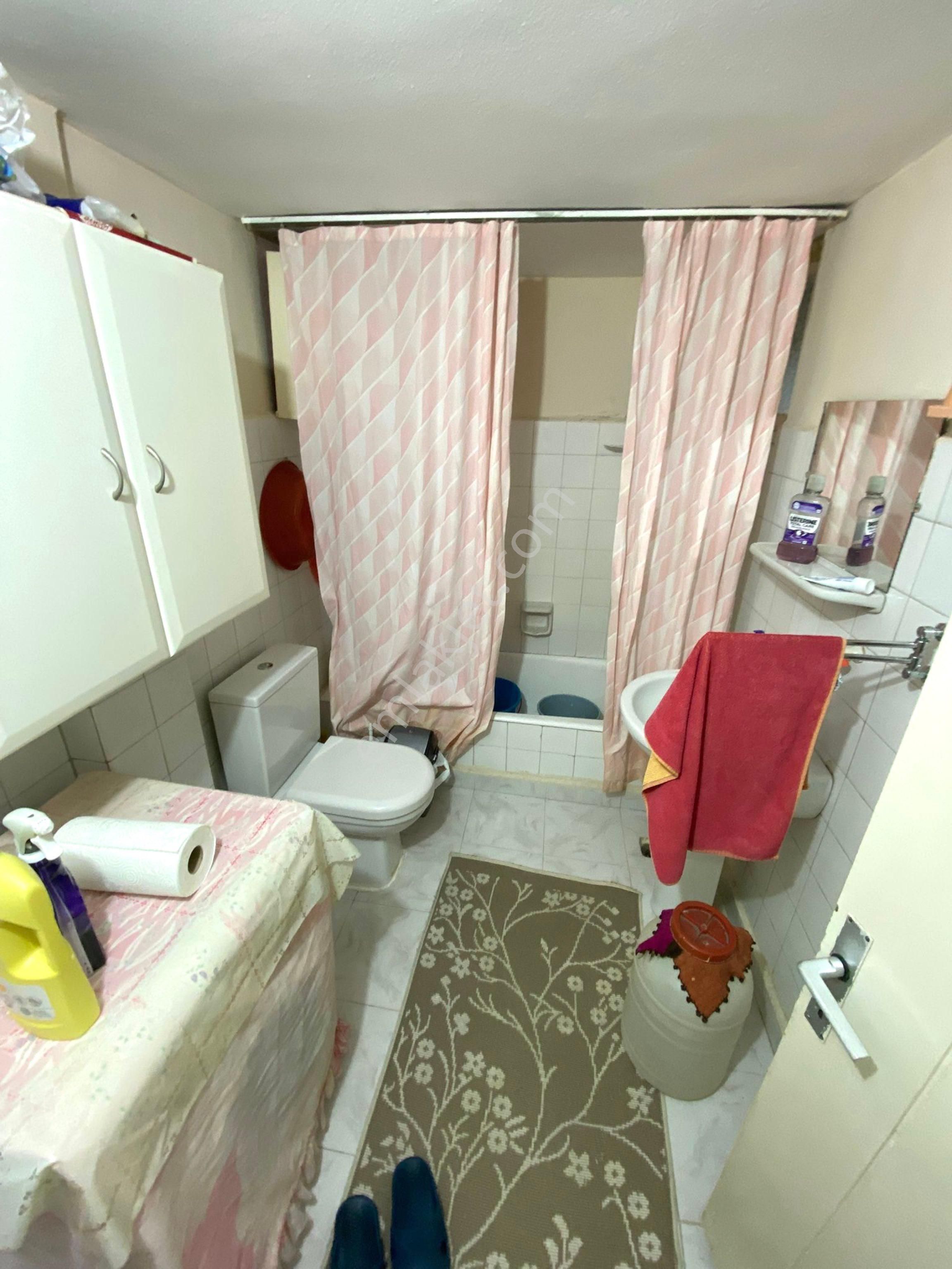 Bahçelievler’de İnönü Caddesi’ne Yakın 3 + 1 Ara Kat 125 Metre Fırsat Daire - Görsel 14