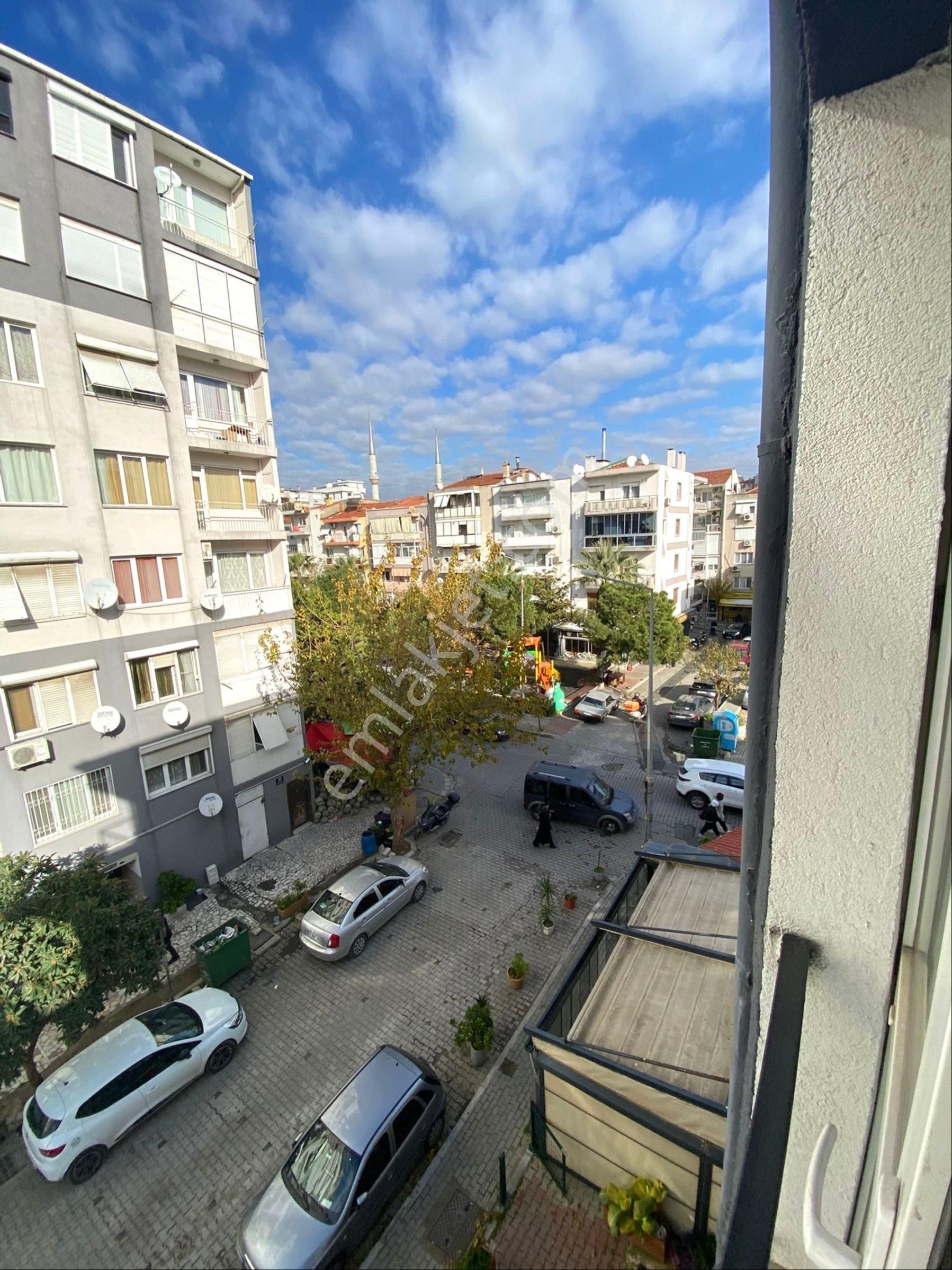 Bahçelievler’de İnönü Caddesi’ne Yakın 3 + 1 Ara Kat 125 Metre Fırsat Daire - Görsel 29