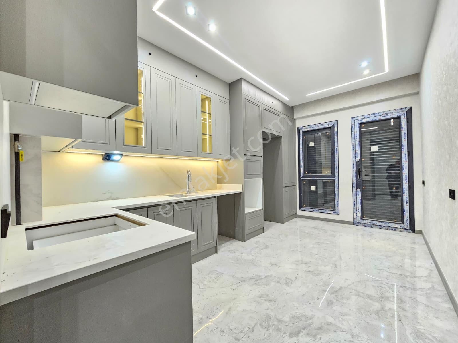 Denizli 1200 Evlerde 3+1 Harika Konumda Panjurlu Giyinme Odalı Ultra Lüks Satılık Fırsat Daireler - Görsel 3