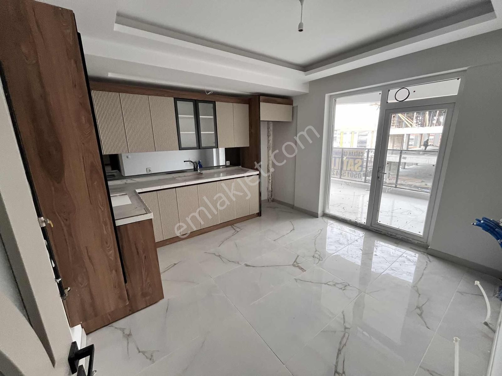 New Kent'den Merkezi Konumda Ara Katta Kilerli Sıfır Daire !! - Görsel 29