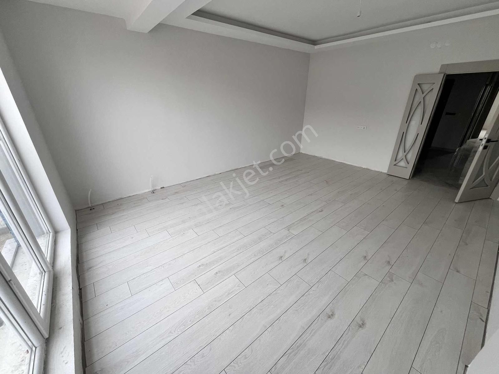 New Kent'den Merkezi Konumda Ara Katta Kilerli Sıfır Daire !! - Görsel 16