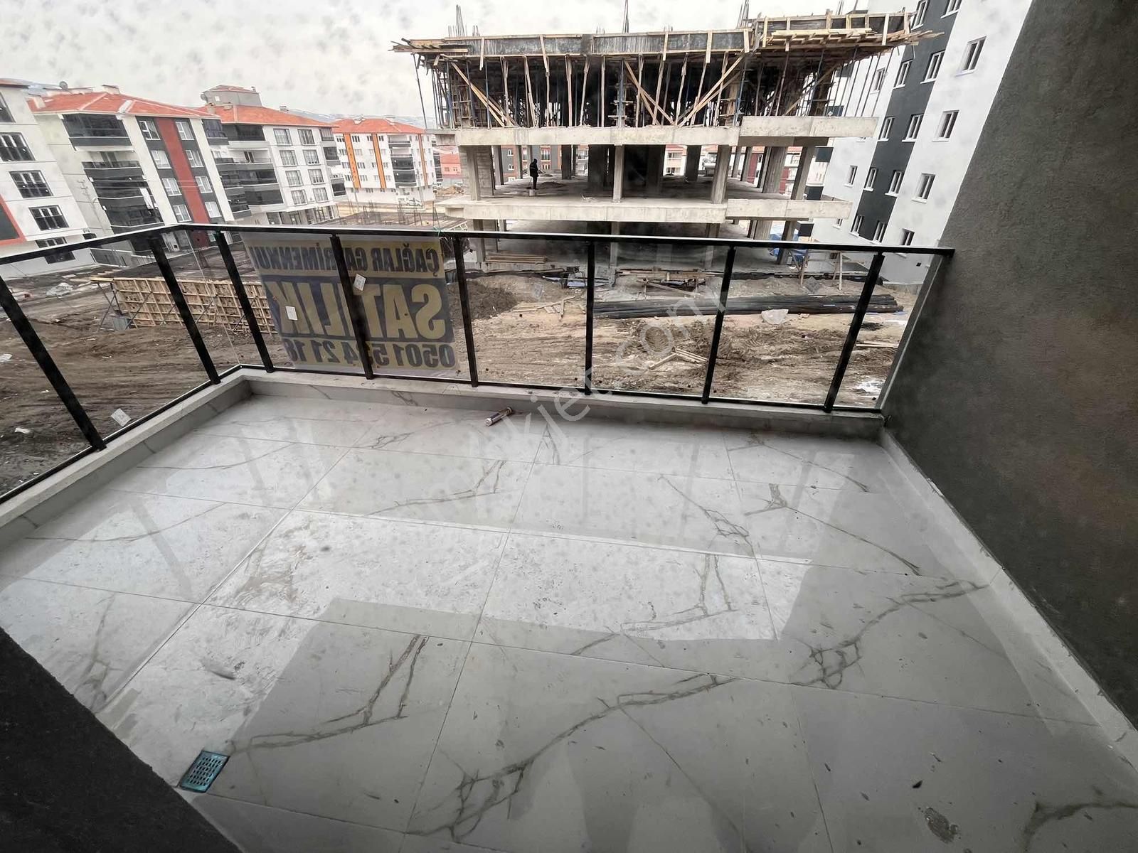 New Kent'den Merkezi Konumda Ara Katta Kilerli Sıfır Daire !! - Görsel 21