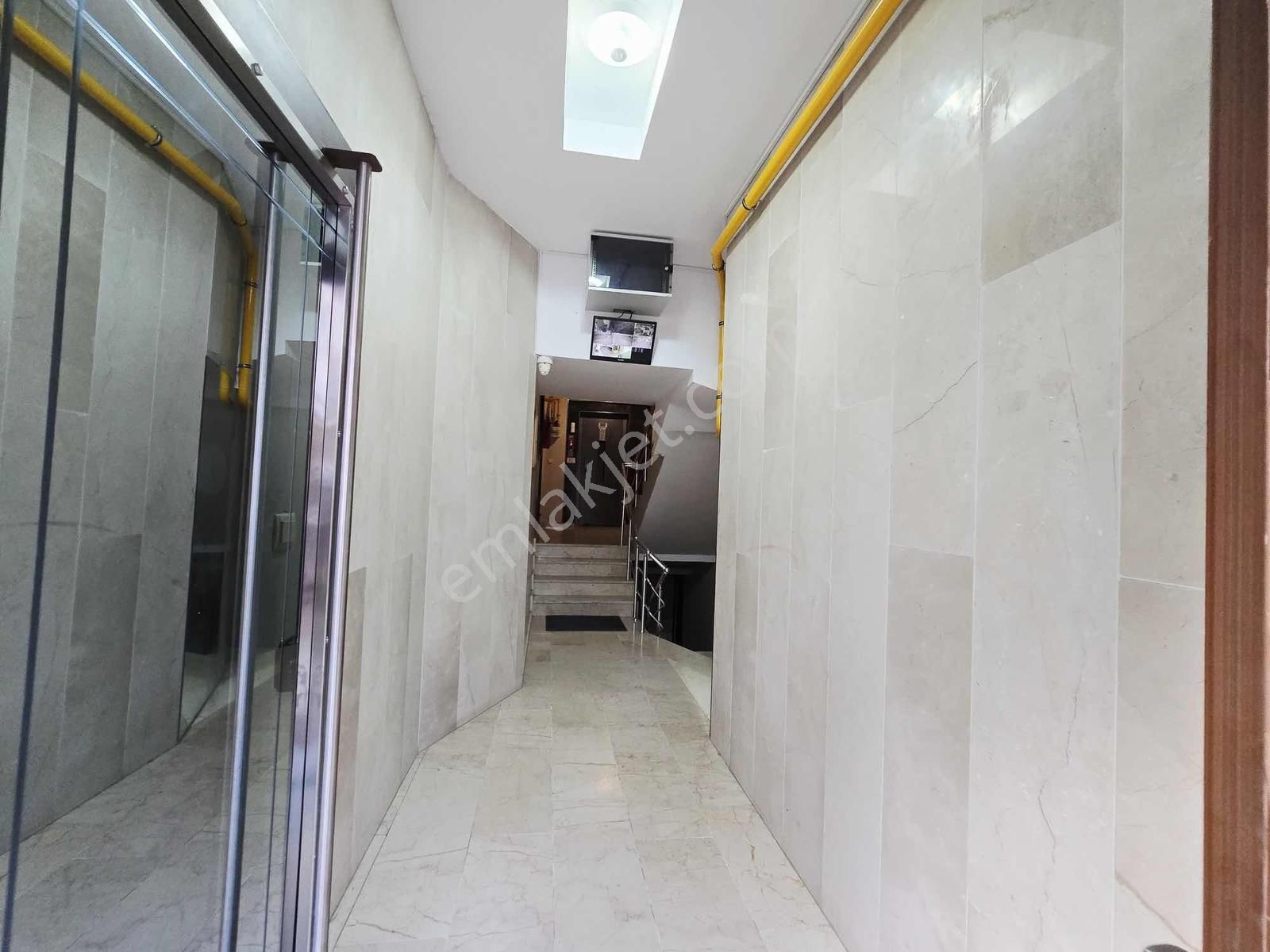 Esradan Cumhuriyet Mh 3+1 135 Net 2.kat Çift Balkon - Görsel 5