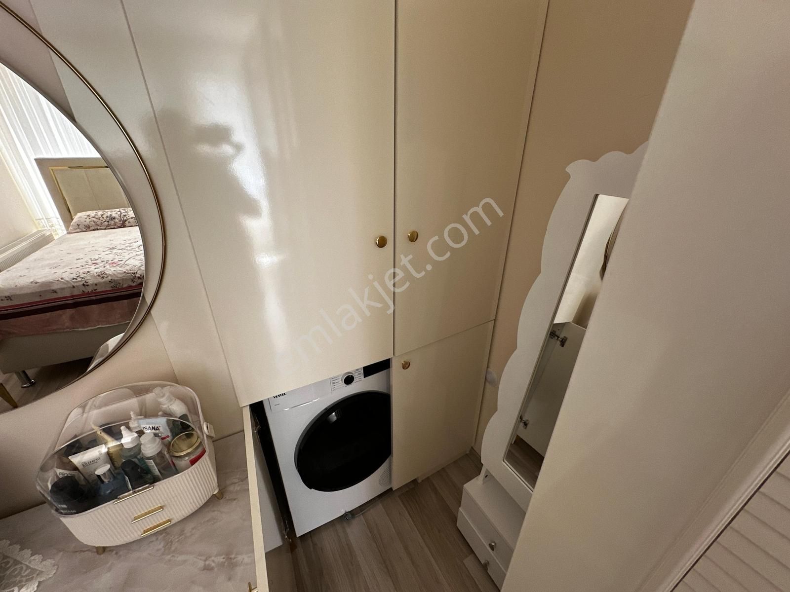 ▄vega▄ege Mahallesi Masrafsız 2.katta 3+1 Daire - Görsel 18