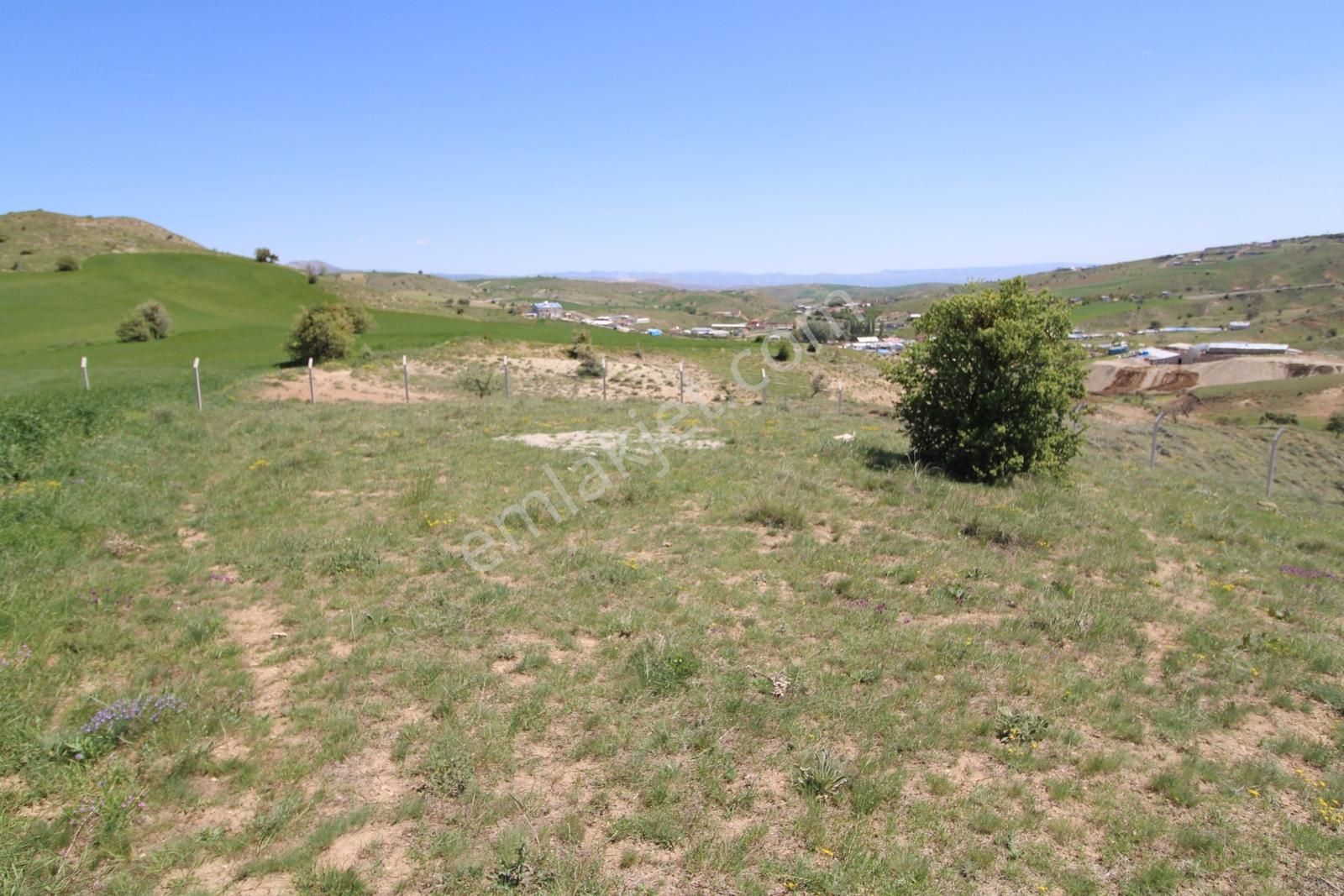 Han'dan İmara 500 Metre Mesafede Telli Yola Cephe 5628 M2 Tarla - Görsel 12