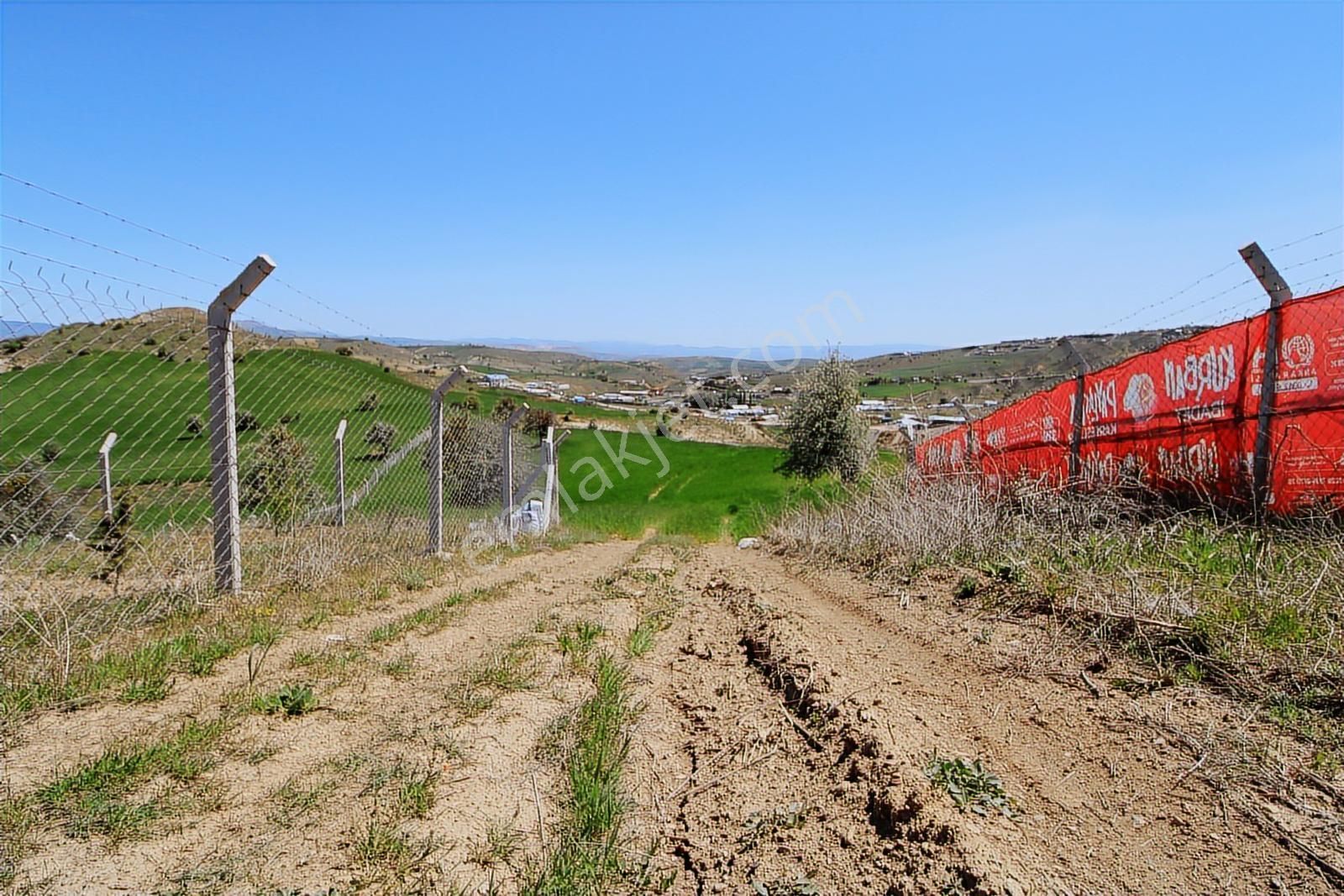 Han'dan İmara 500 Metre Mesafede Telli Yola Cephe 5628 M2 Tarla - Görsel 35