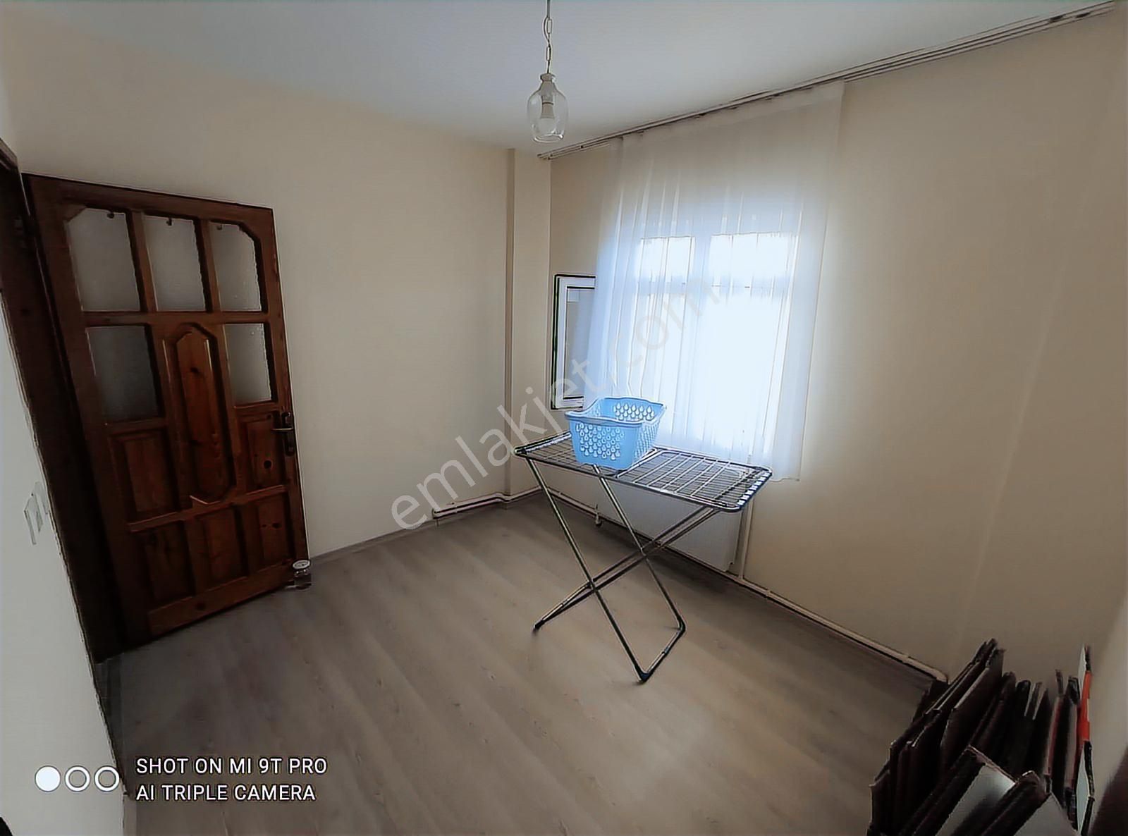 Serdivan Arabacıalanında 3+1 120 M² Arakat Kiralık Daire - Görsel 3