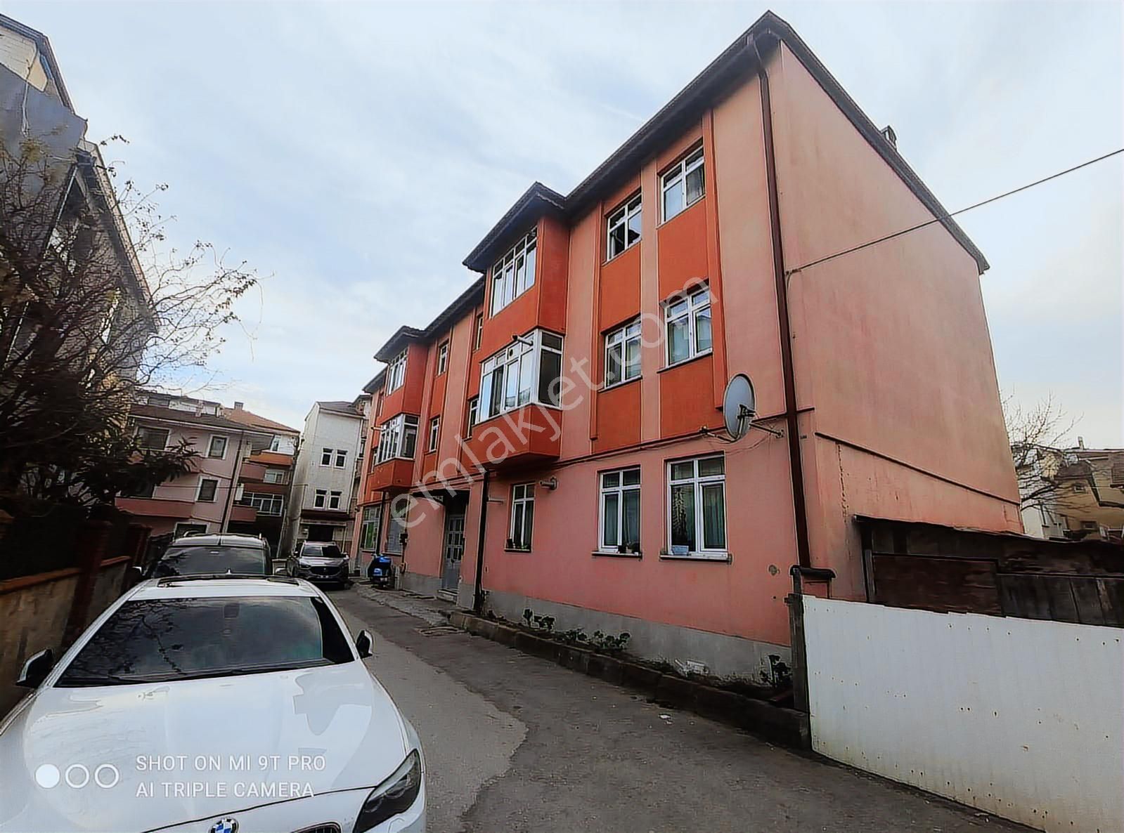 Serdivan Arabacıalanında 3+1 120 M² Arakat Kiralık Daire