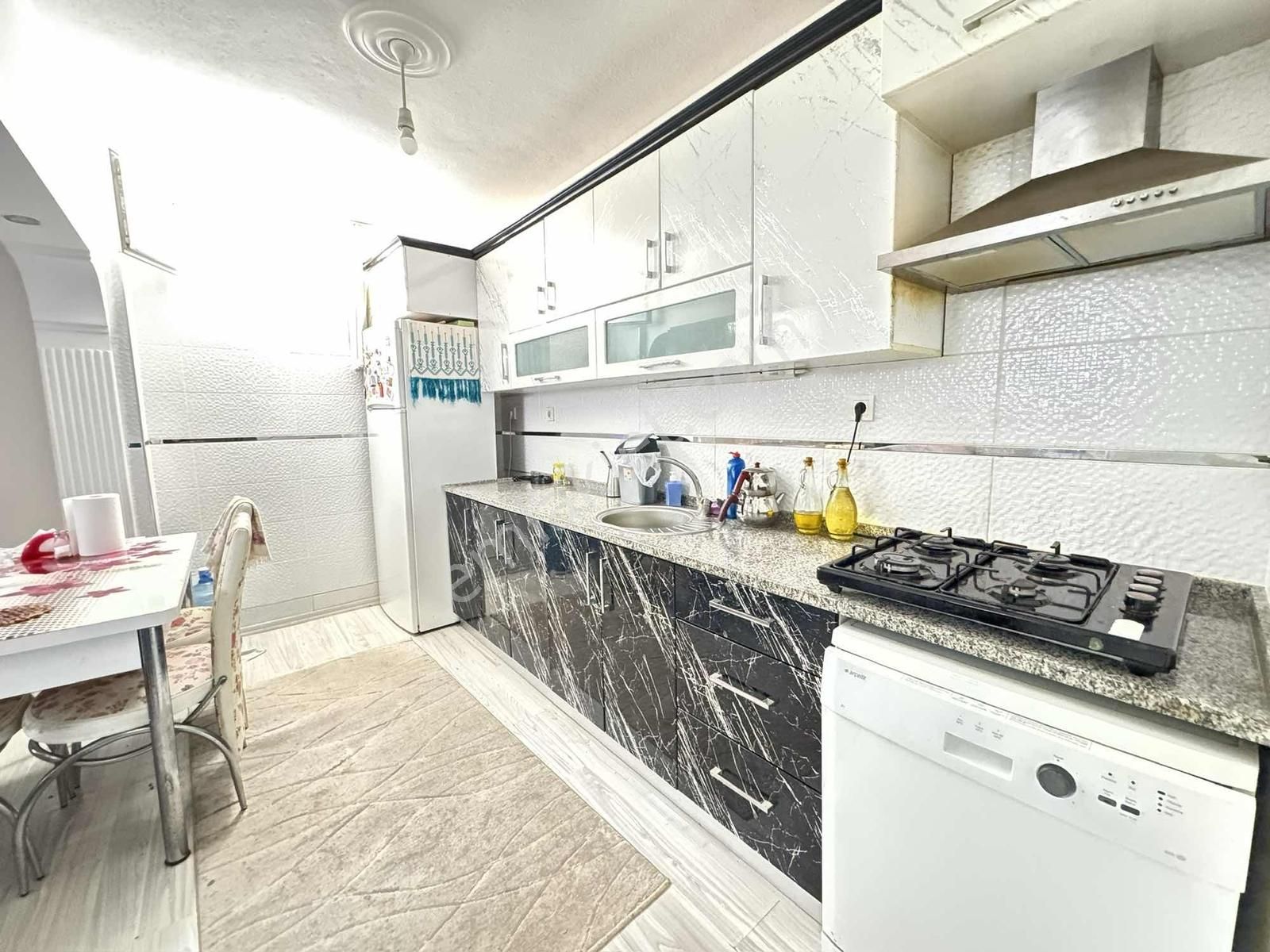 Fb Gayrimenkul'den 2+1 Satılık Daire