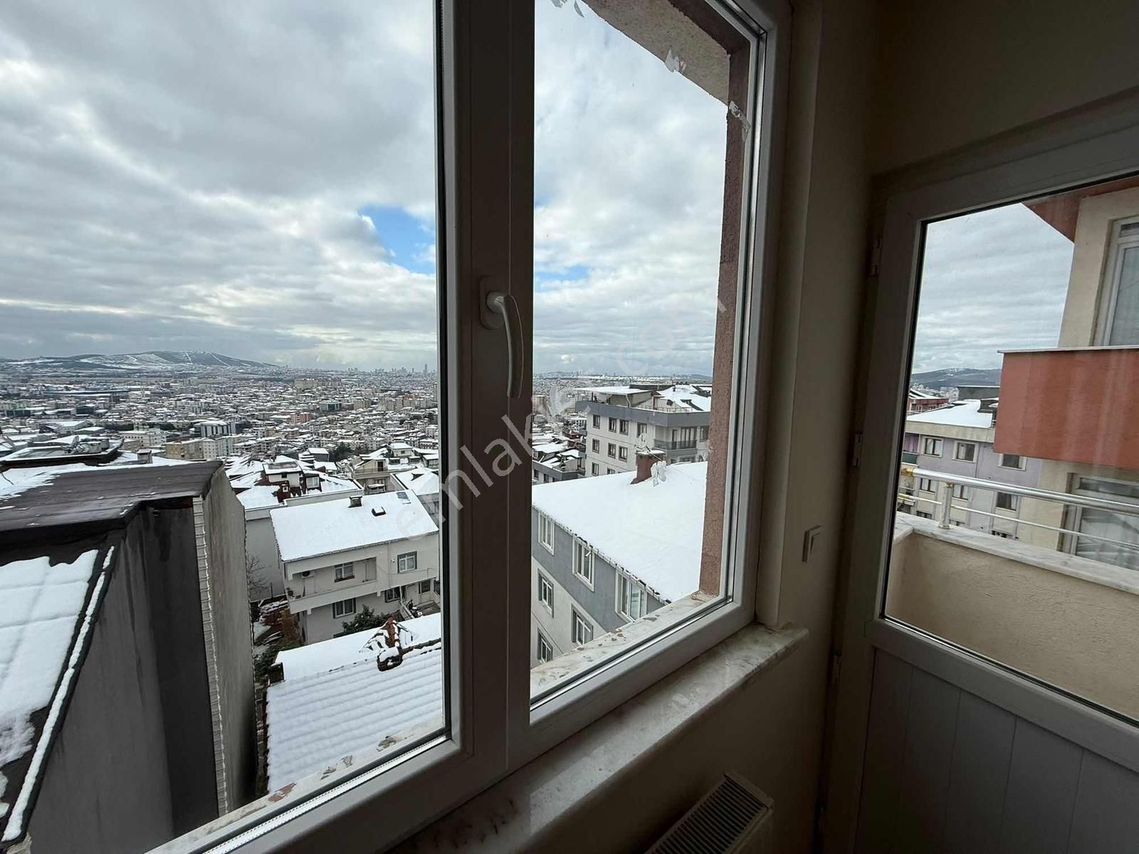 Safa Mah. Ebeveyn Banyolu,balkonlu İskanlı 2+1 Satılık Daire - Görsel 18