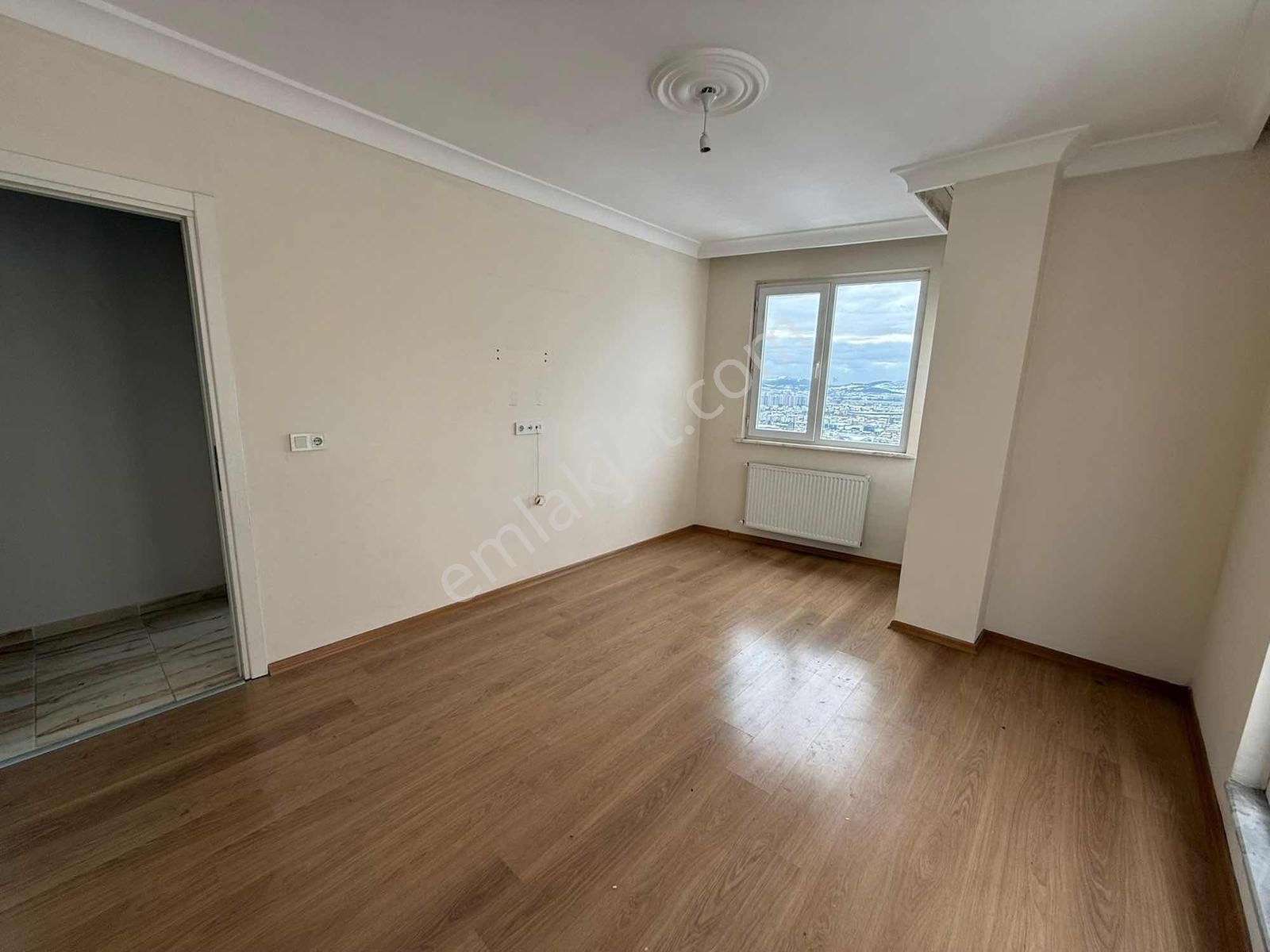 Safa Mah. Ebeveyn Banyolu,balkonlu İskanlı 2+1 Satılık Daire - Görsel 13