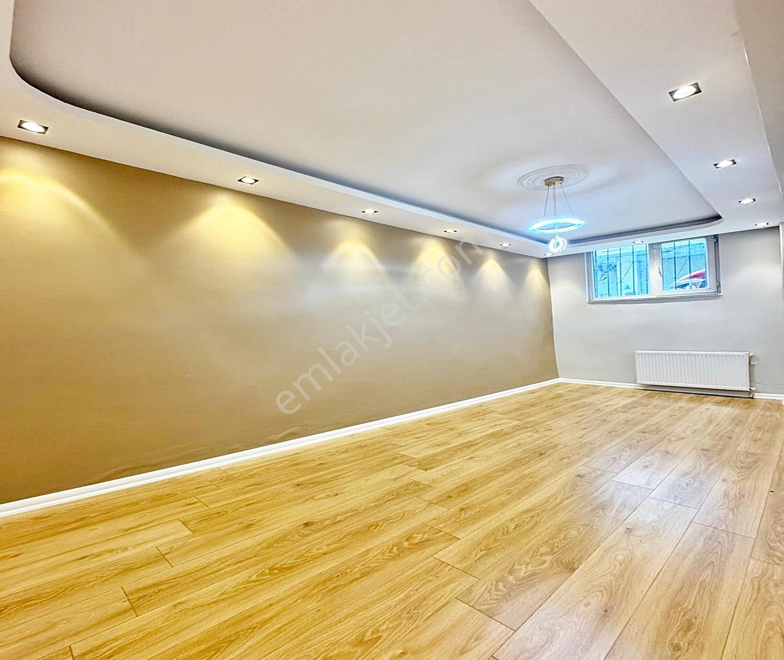 Hürriyet Mahallesi 2+1 Bahçekatı 105m2 Dekorlu Daire 2.150.000tl - Görsel 24