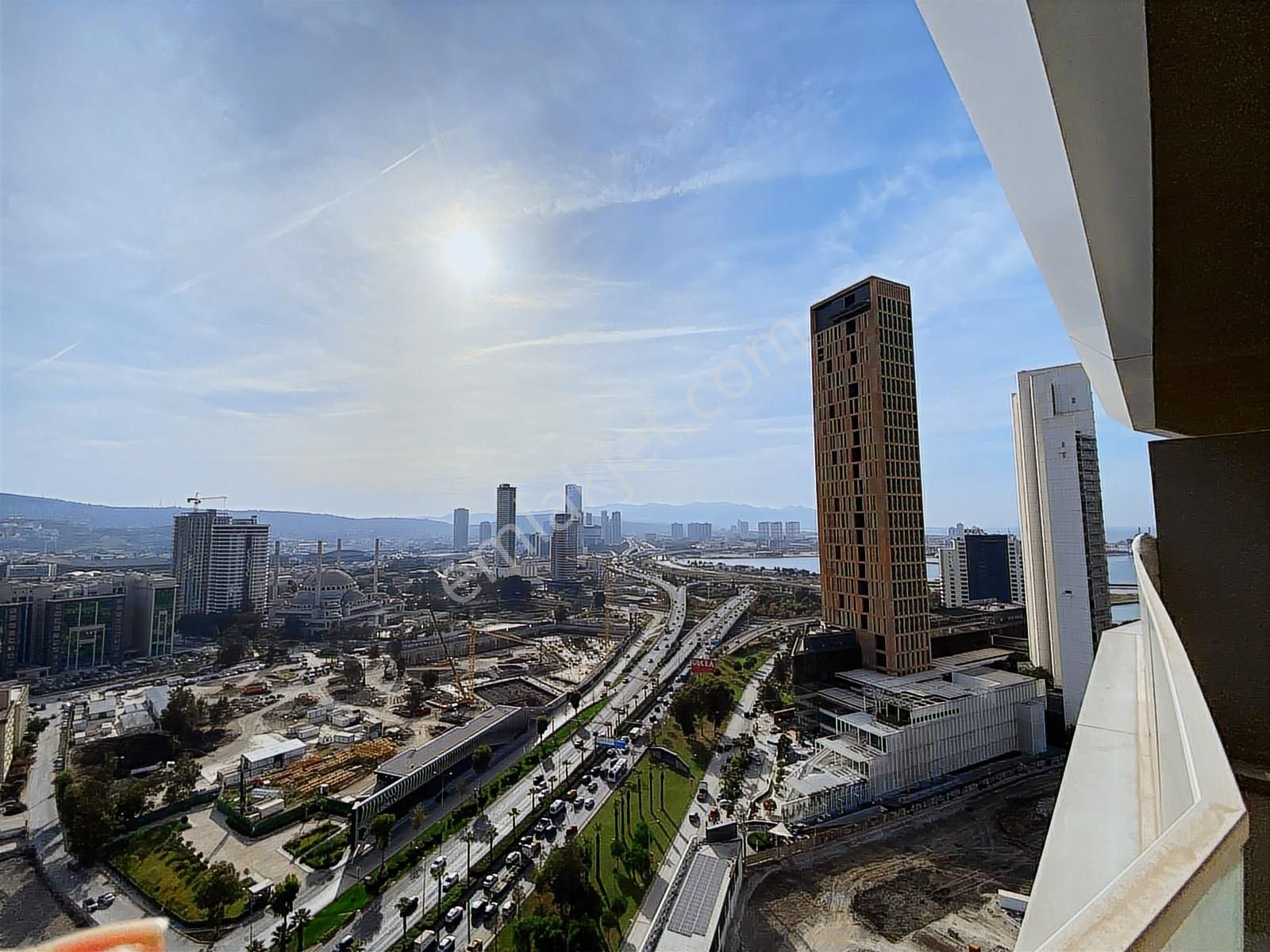 Turyap'tan Mistral Tower'da Satılık Manzaralı Eşyalı 3+1 Daire - Görsel 10