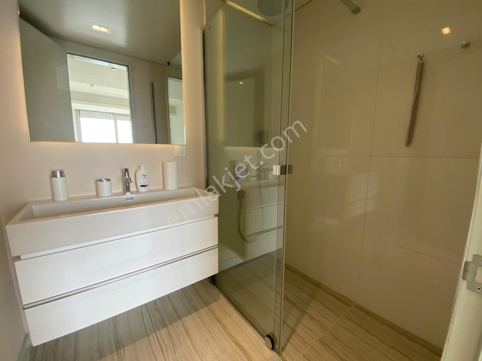 Turyap'tan Mistral Tower'da Satılık Manzaralı Eşyalı 3+1 Daire - Görsel 3