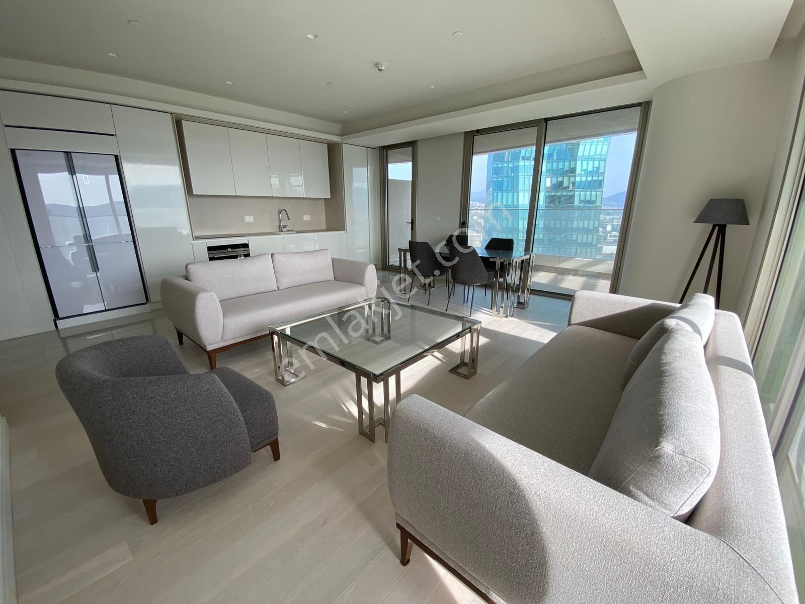 Turyap'tan Mistral Tower'da Satılık Manzaralı Eşyalı 3+1 Daire - Görsel 2