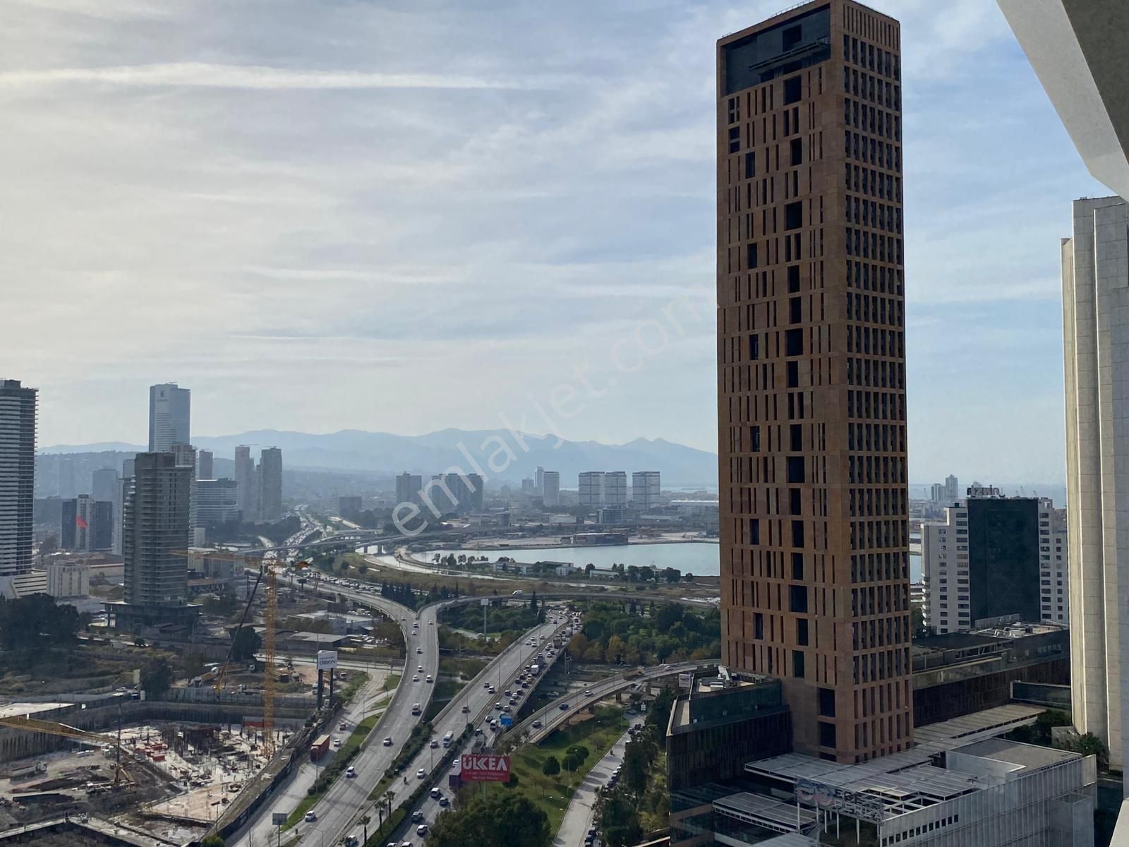 Turyap'tan Mistral Tower'da Satılık Manzaralı Eşyalı 3+1 Daire - Görsel 23