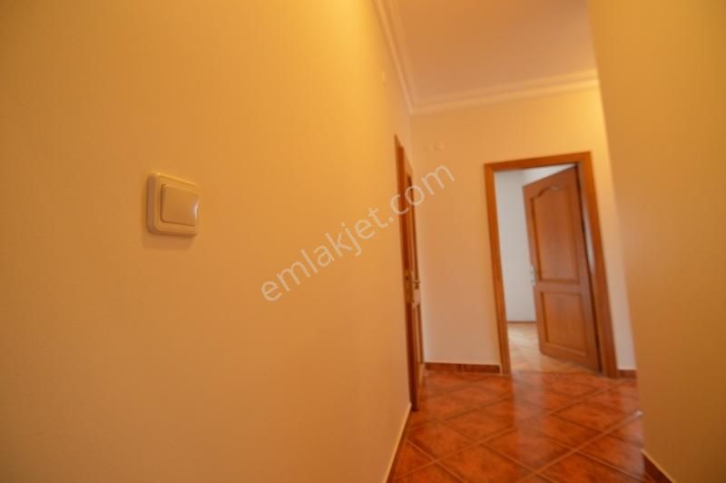 Utkudan Suadiyede Balkonlu Kombili 150m2 Kiralık 4+1 Daire - Görsel 32