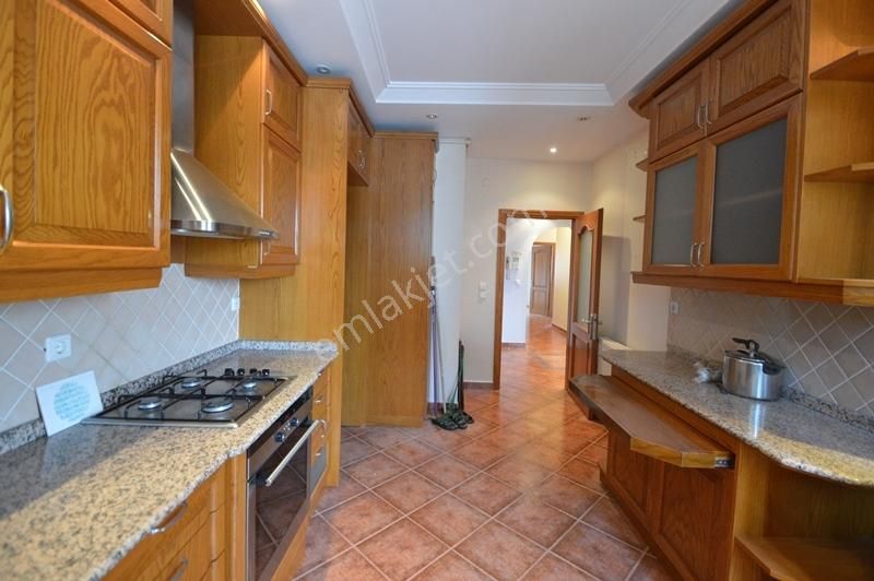 Utkudan Suadiyede Balkonlu Kombili 150m2 Kiralık 4+1 Daire - Görsel 2