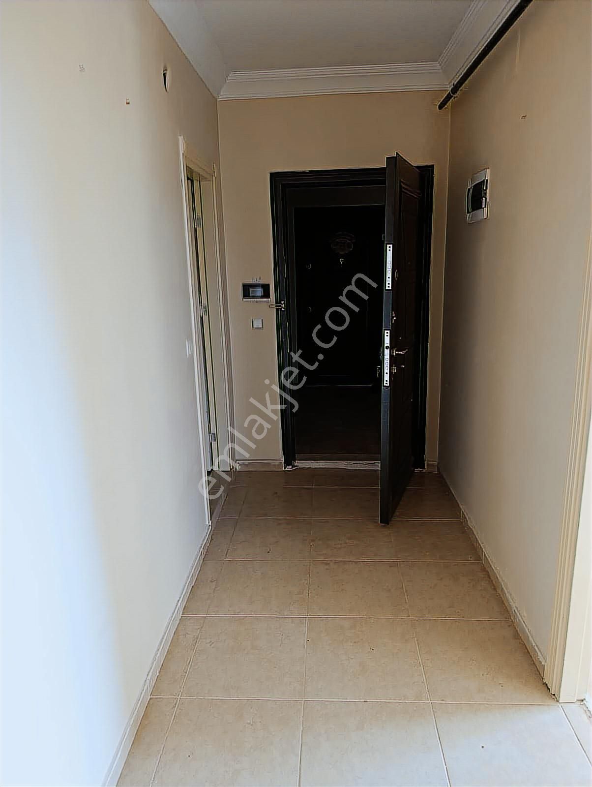 Kozan Gayrimenkulden M.akif Ersoy Lisesi Yakını 4+1 - Görsel 6