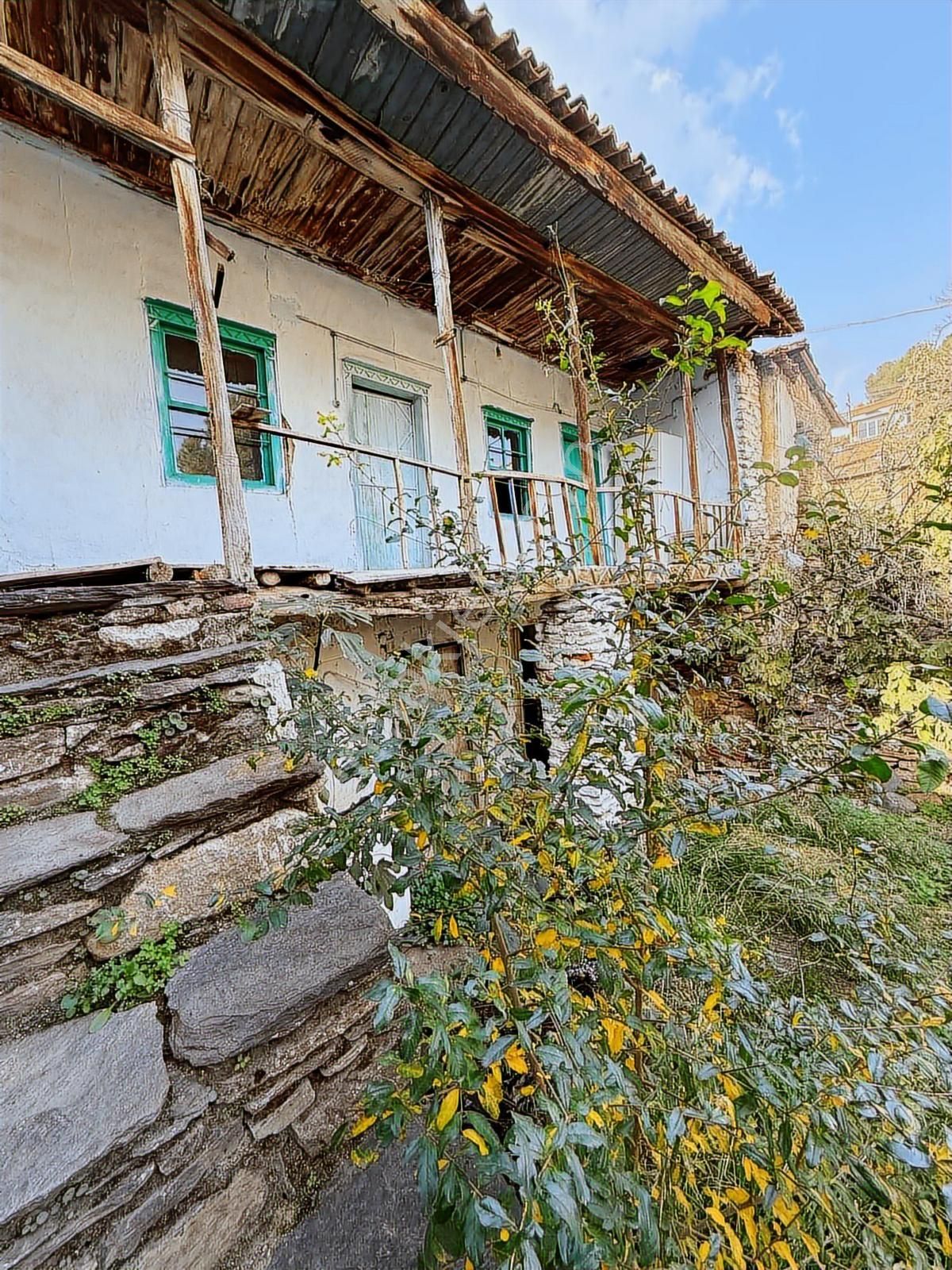 Derin Emlaktan Zeytinovada Satılık Müstakil Ev - Görsel 11