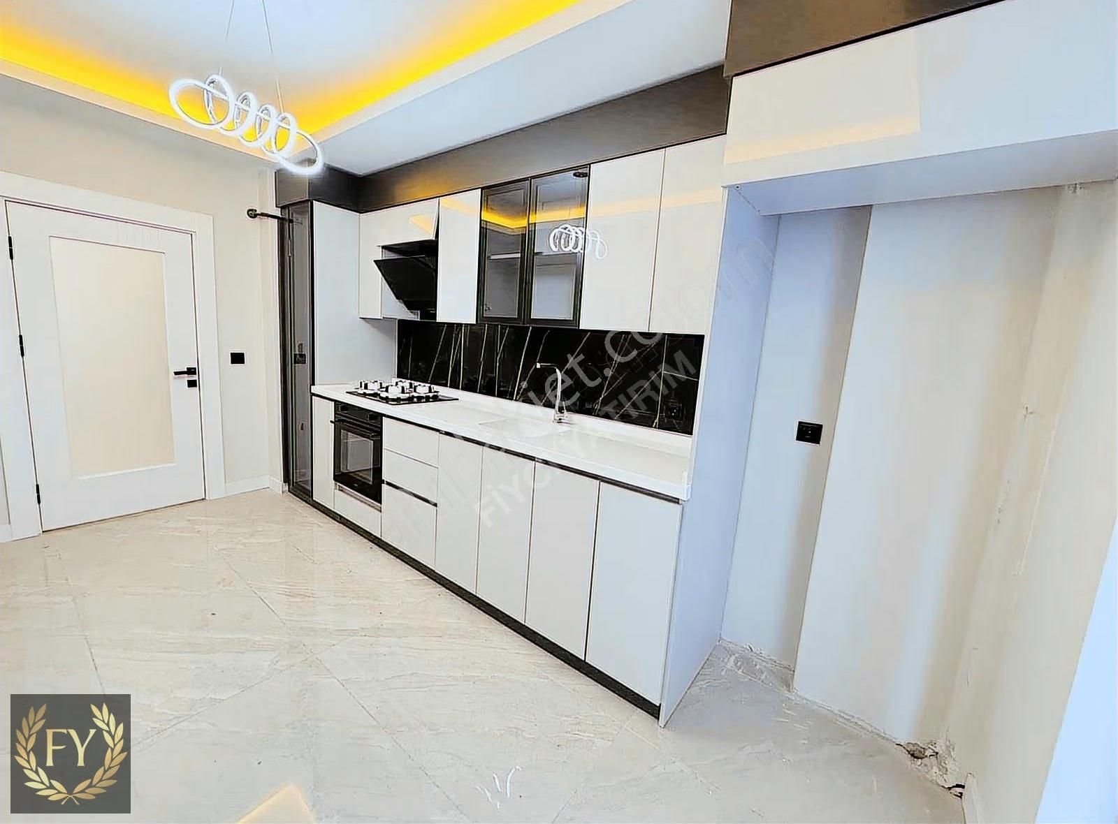 Menderes'te Güney Cephe 2+1 G.odalı E.banyo Sıfır Lüks Daire - Görsel 8