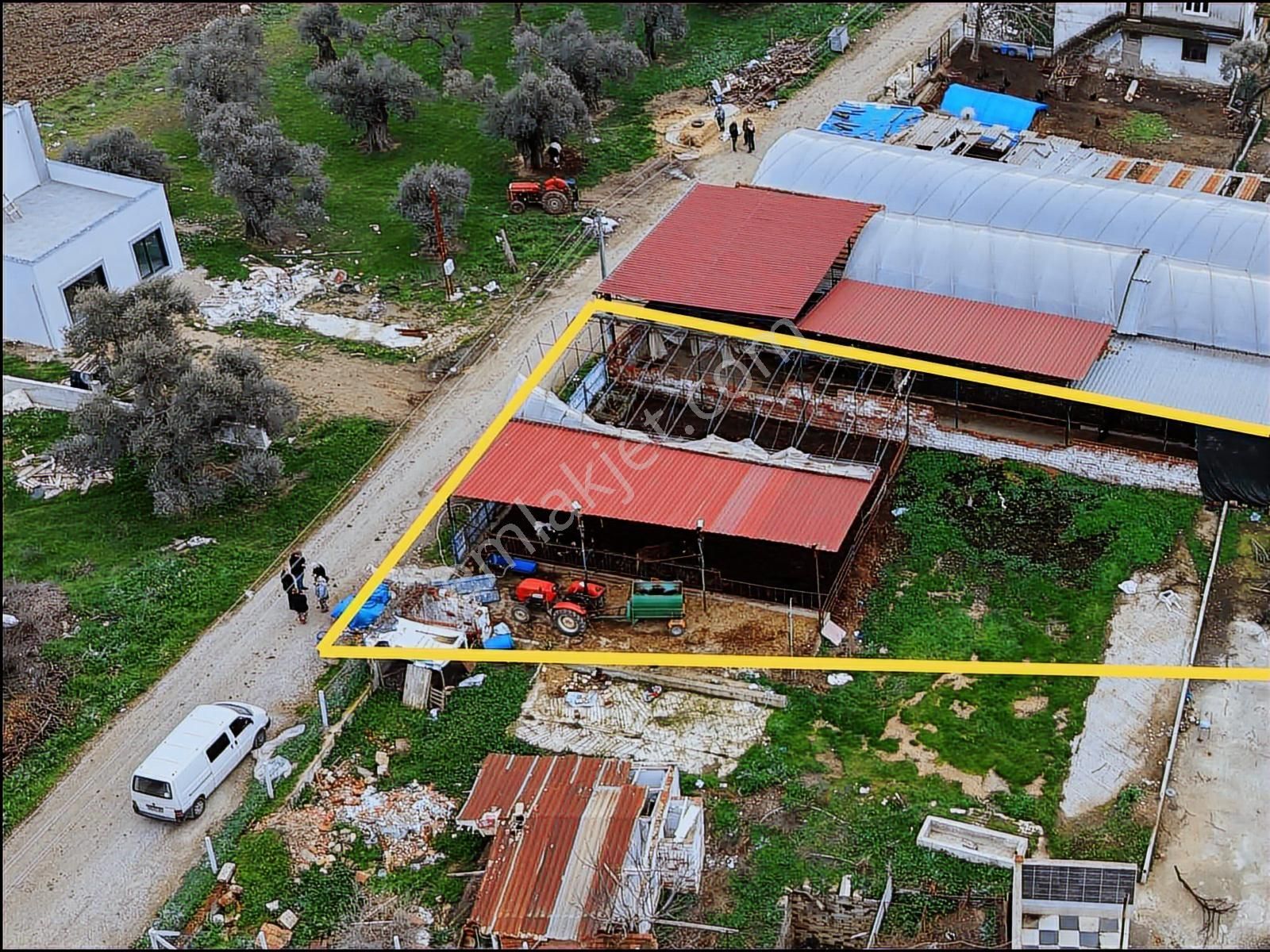 Derin Emlaktan Zeytinovada Satılık Arsa