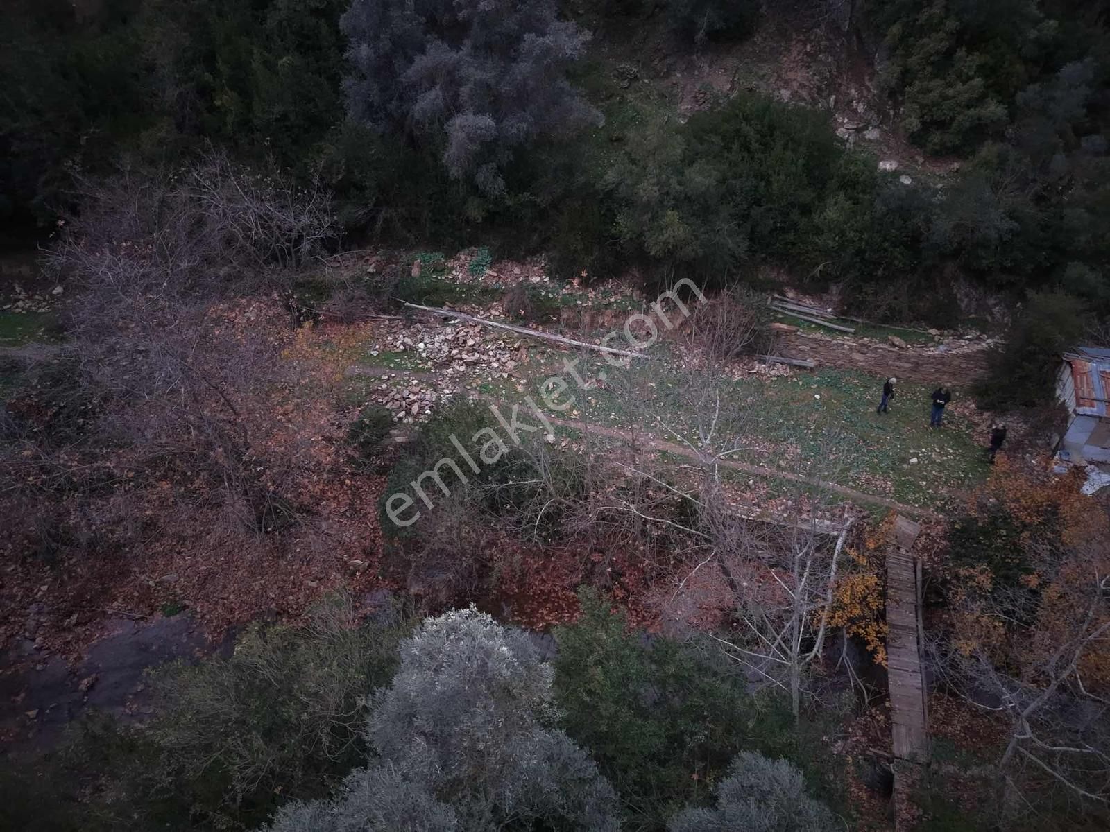 Derin Emlaktan Eşşiz Manzarasıyla Doğanın İçinde Satılık Arsamız - Görsel 20