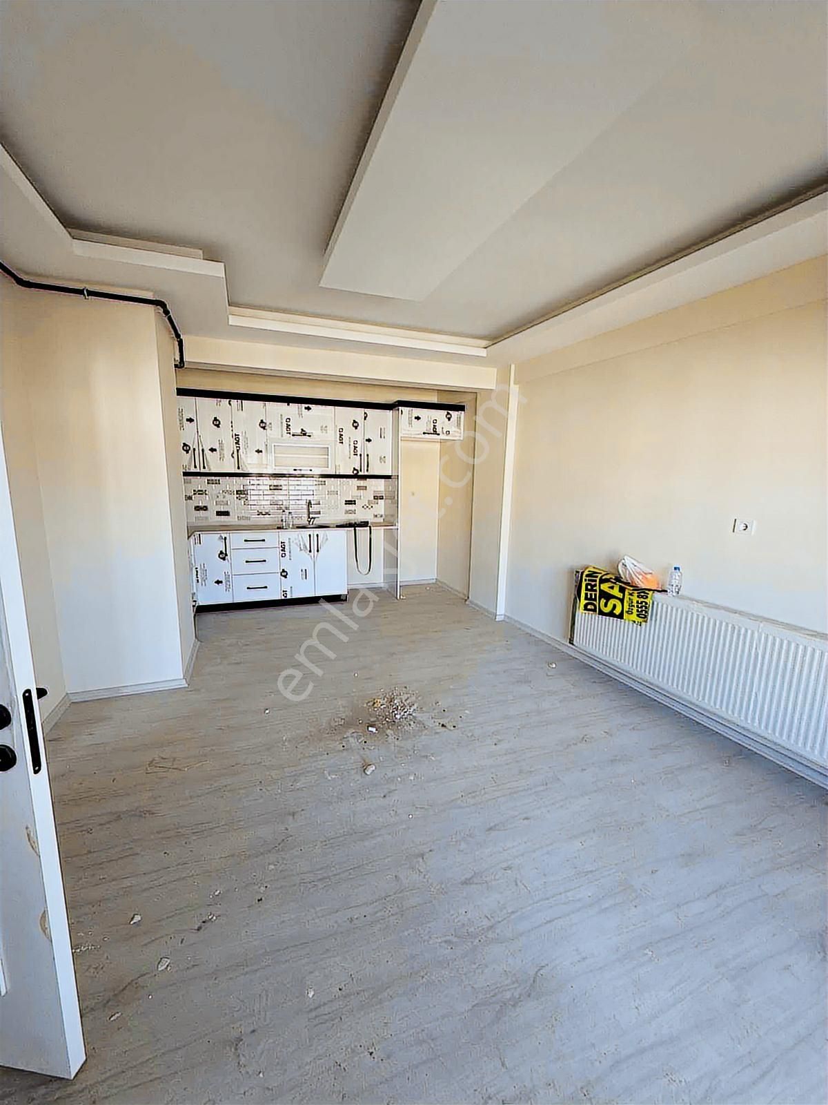 Derin Emlaktan İbni Melek Mahallesinde 2+1 Satılık Daire - Görsel 3