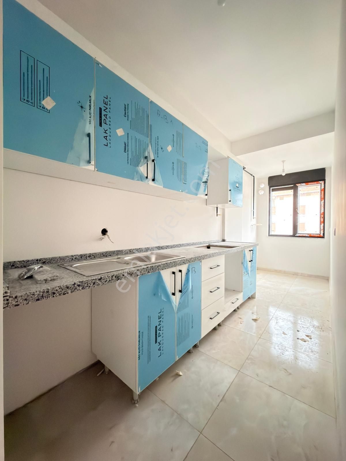 █ Konfor █ Küçükyalı'da, Ön Cephe, 3.kat, Balkonlu, Sıfır 3+1 - Görsel 19