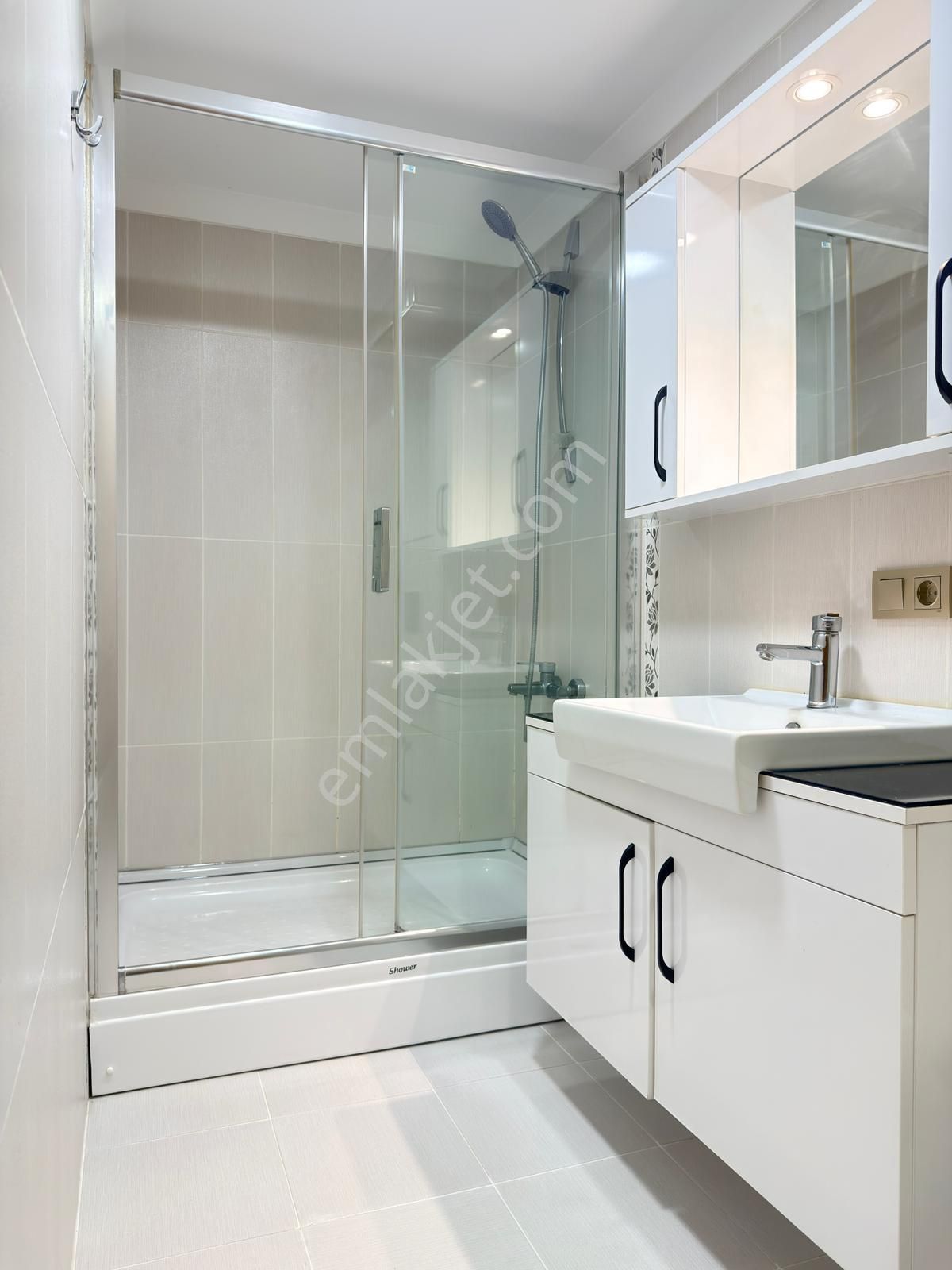 █ Konfor █ Küçükyalı'da Oturuma Hazır Marmaraya Yakın 3+1 - Görsel 5