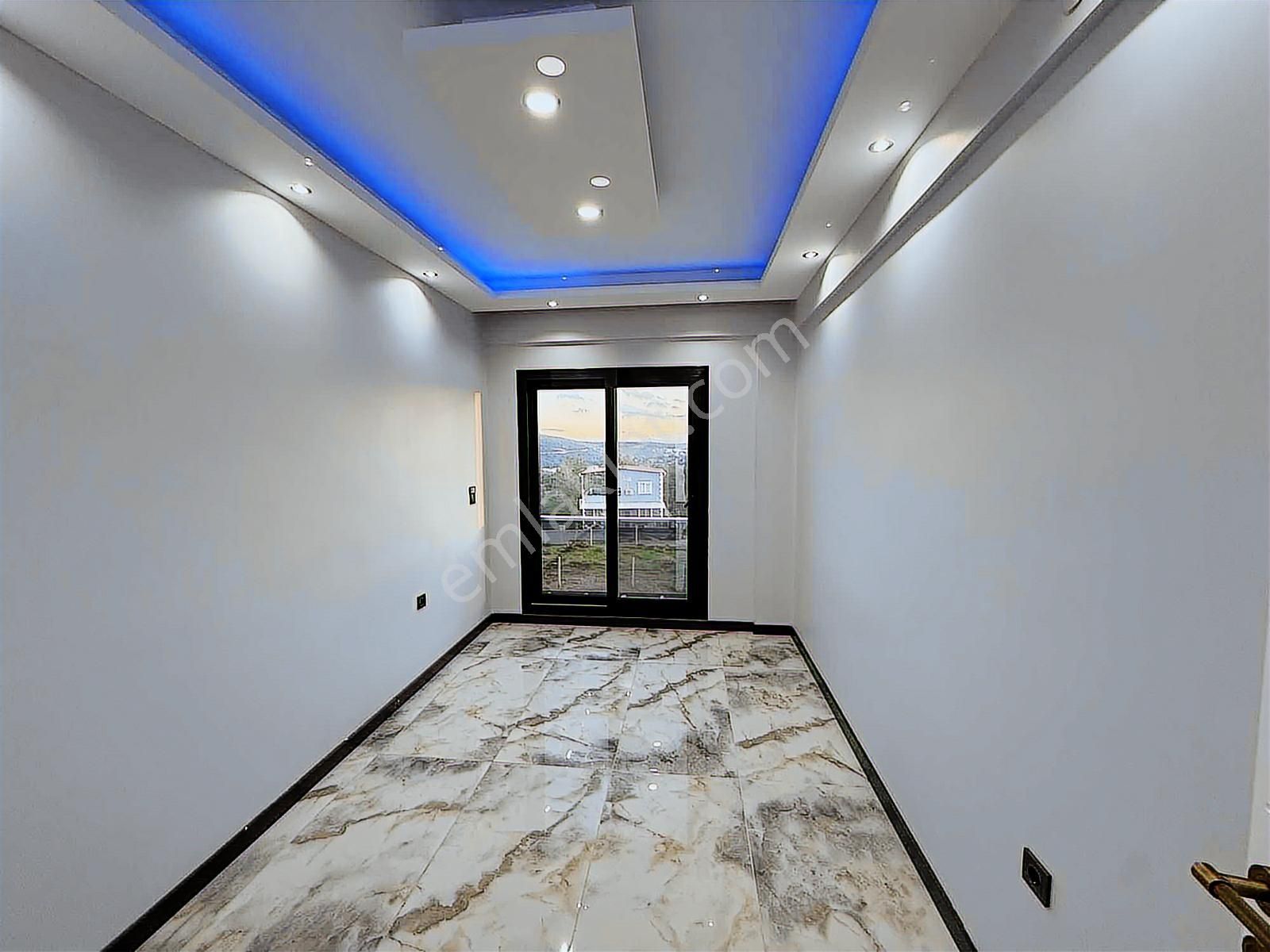 Buca Belenbaşında 100.yıl Site İçinde Özel Yapılmış Villa - Görsel 17