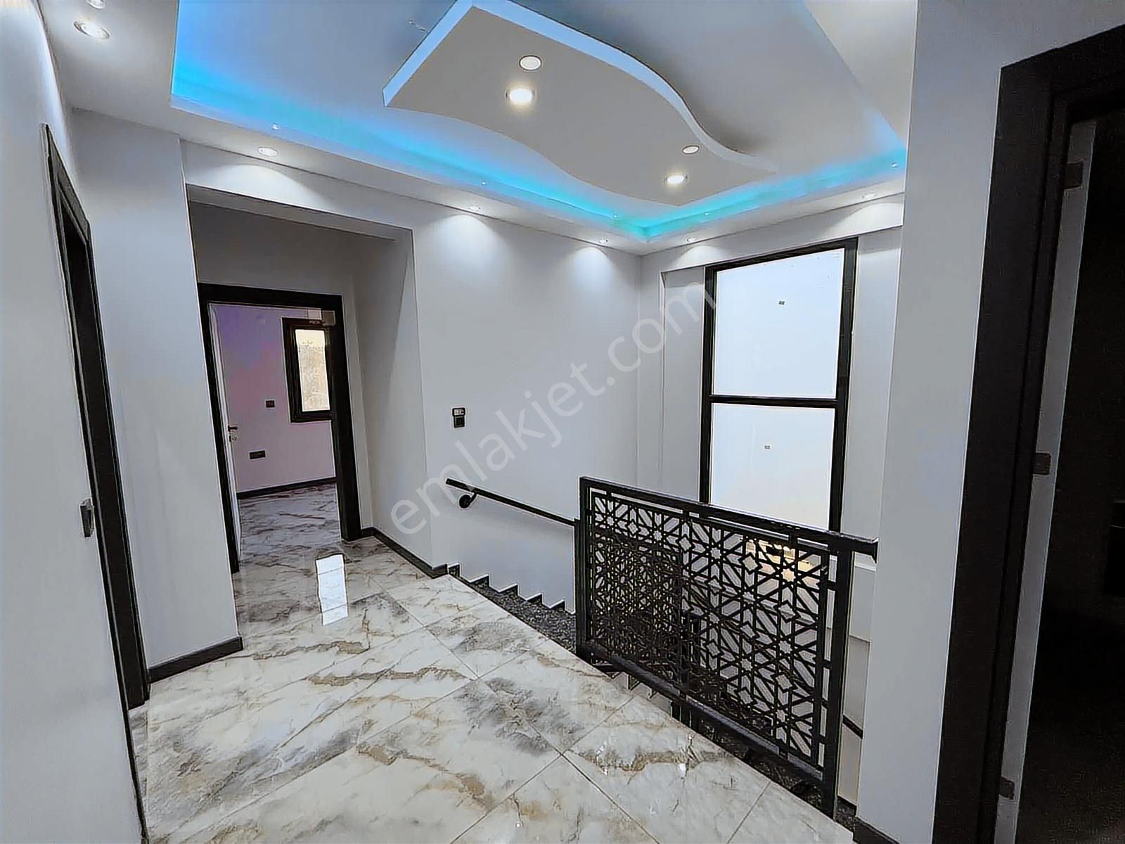 Buca Belenbaşında 100.yıl Site İçinde Özel Yapılmış Villa - Görsel 10