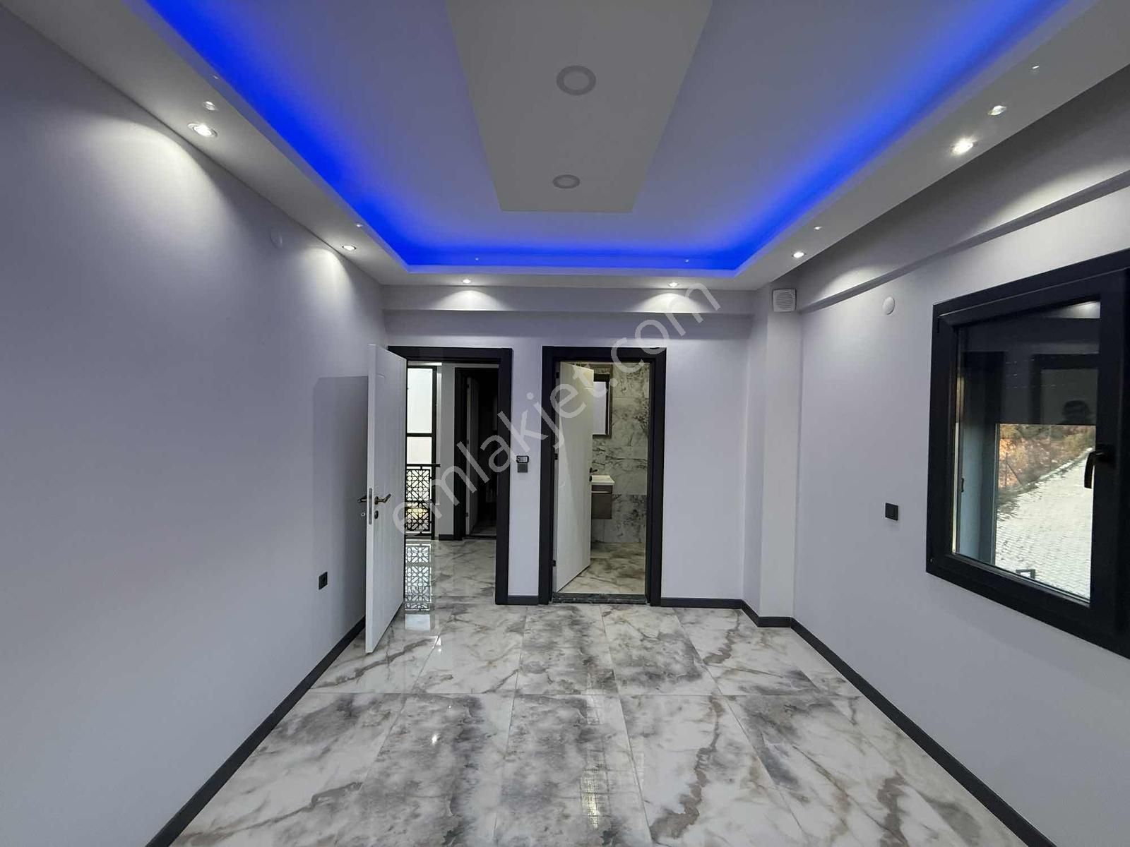 Buca Belenbaşında 100.yıl Site İçinde Özel Yapılmış Villa - Görsel 19