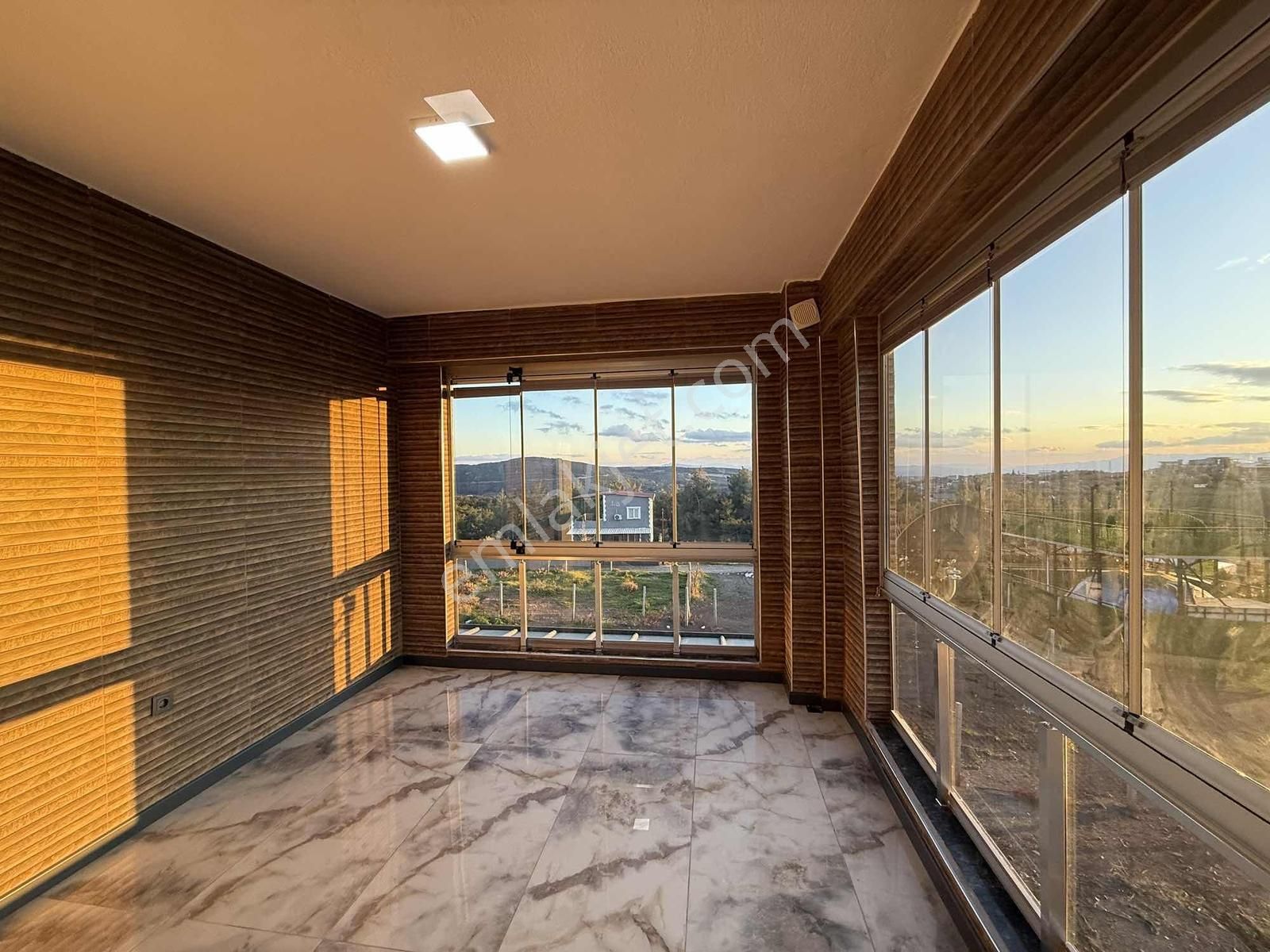 Buca Belenbaşında 100.yıl Site İçinde Özel Yapılmış Villa - Görsel 8