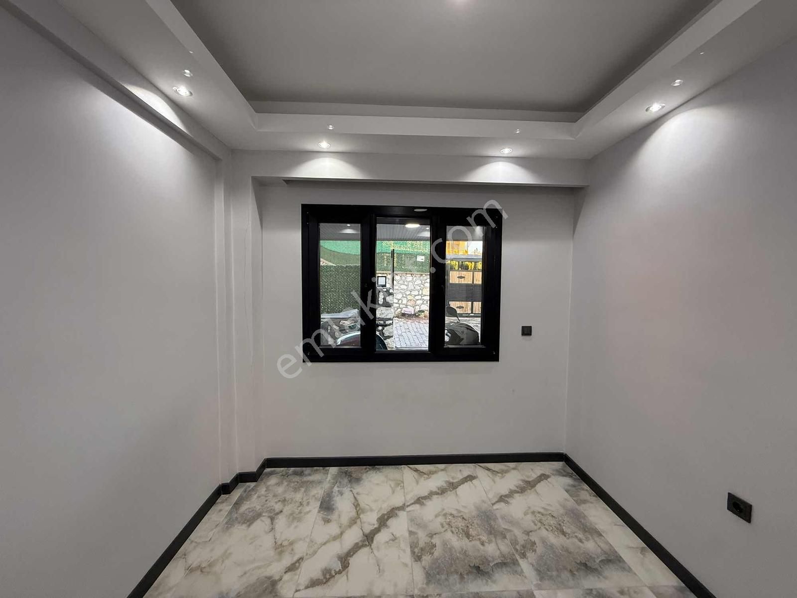 Buca Belenbaşında 100.yıl Site İçinde Özel Yapılmış Villa - Görsel 31