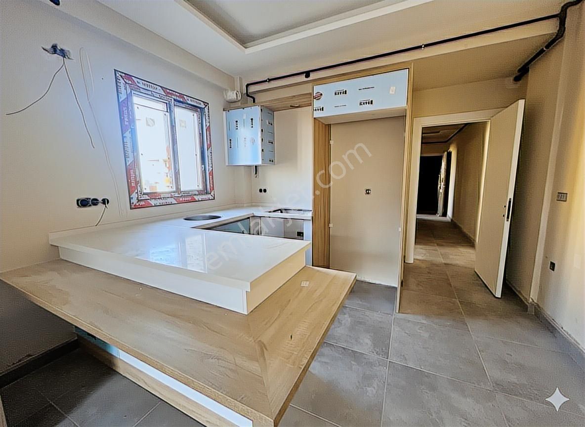 Realiava'dan Yeni Adliye Binasının Yanında Satılık 2+1 Daire