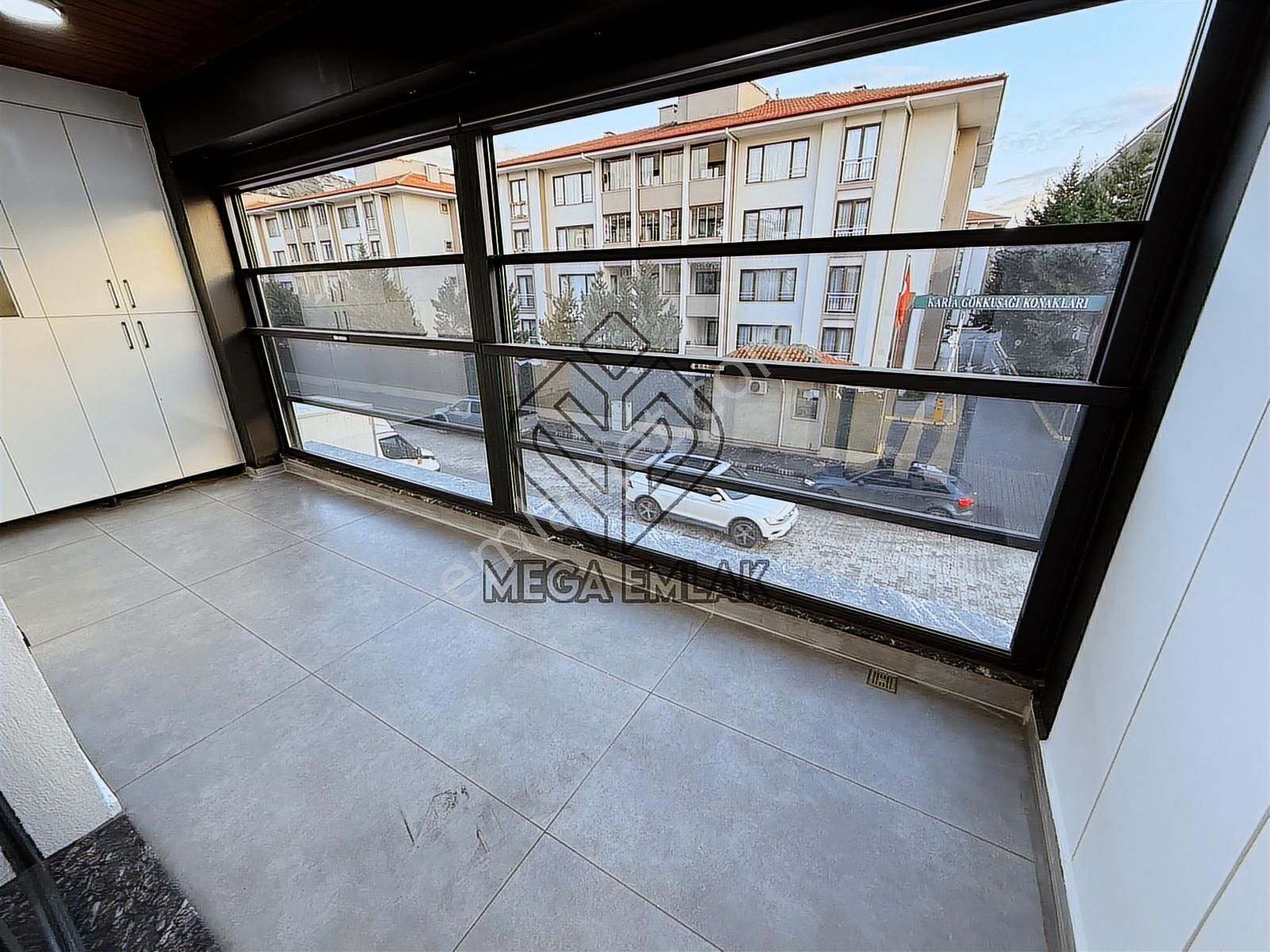 Merkezi Konumda Geniş Ön Cephe Arakat 3+1 Daire - Görsel 16