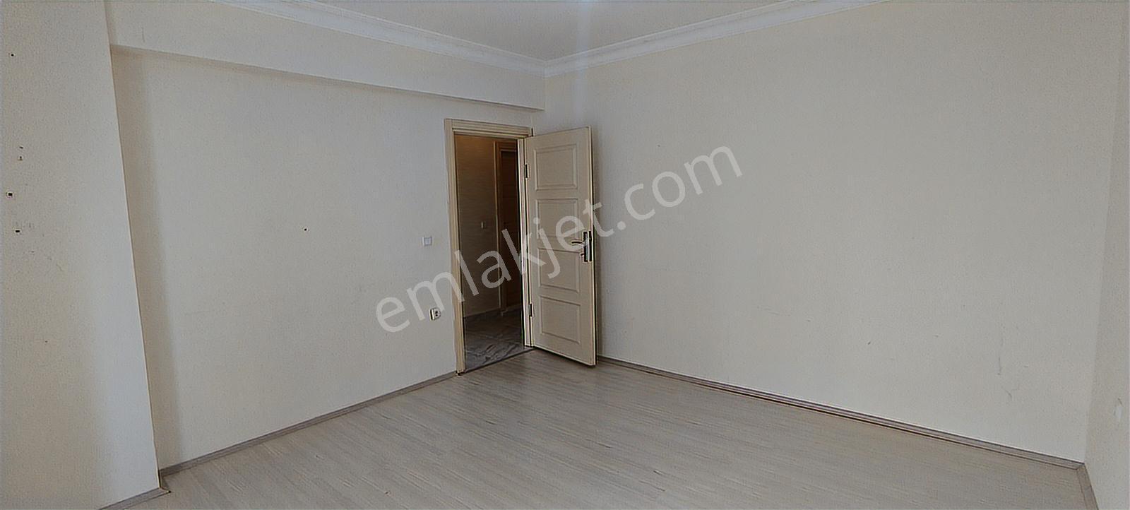 Edis Emlak'tan Satılık Bafra Mevlanada 4+1 170 Metrekare Daire - Görsel 31