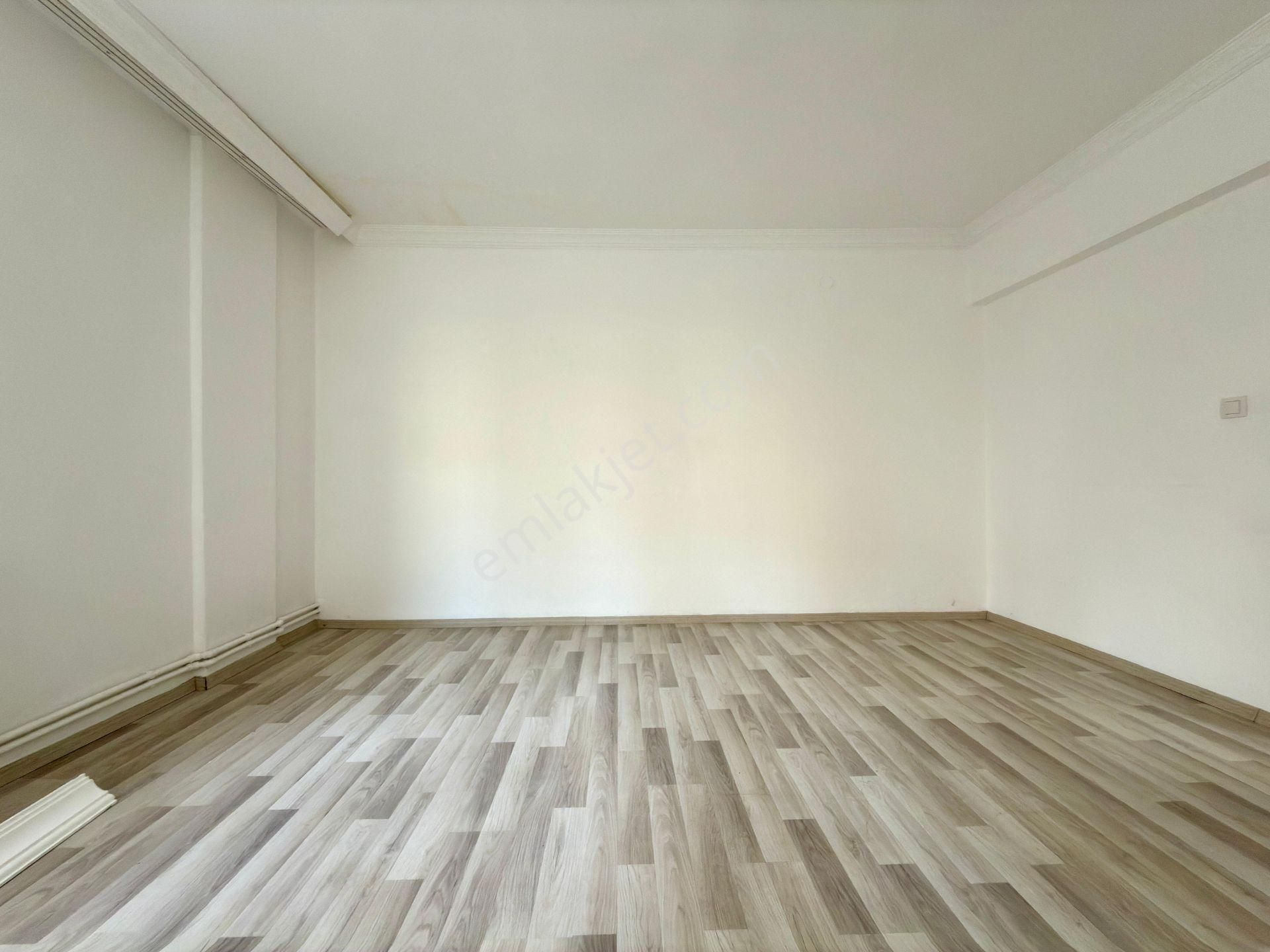 Kalecik Emlak'tan Merkez Mahallesin'de Kot-1 Masrafsız 3+1 Daire - Görsel 8