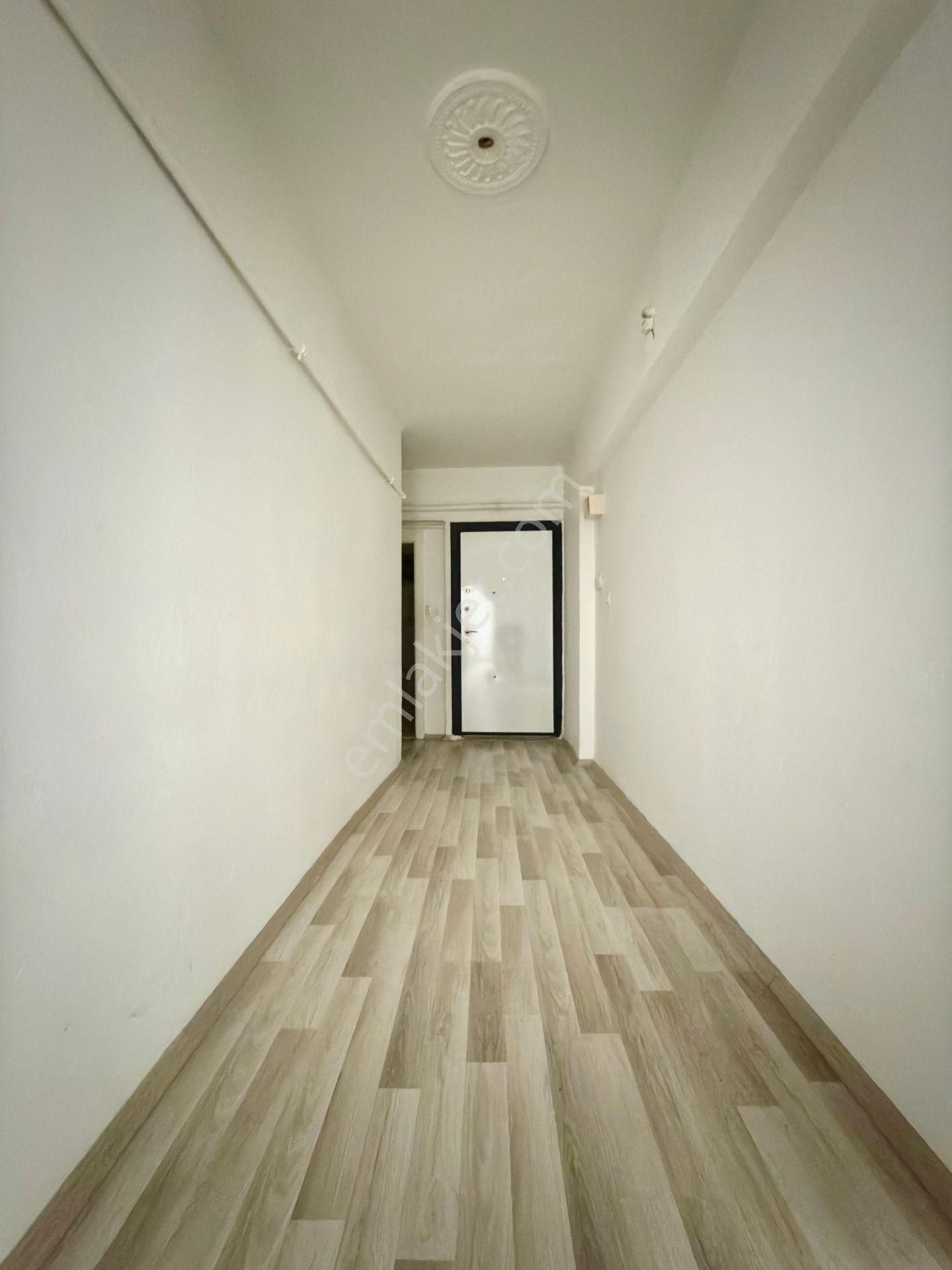 Kalecik Emlak'tan Merkez Mahallesin'de Kot-1 Masrafsız 3+1 Daire - Görsel 14