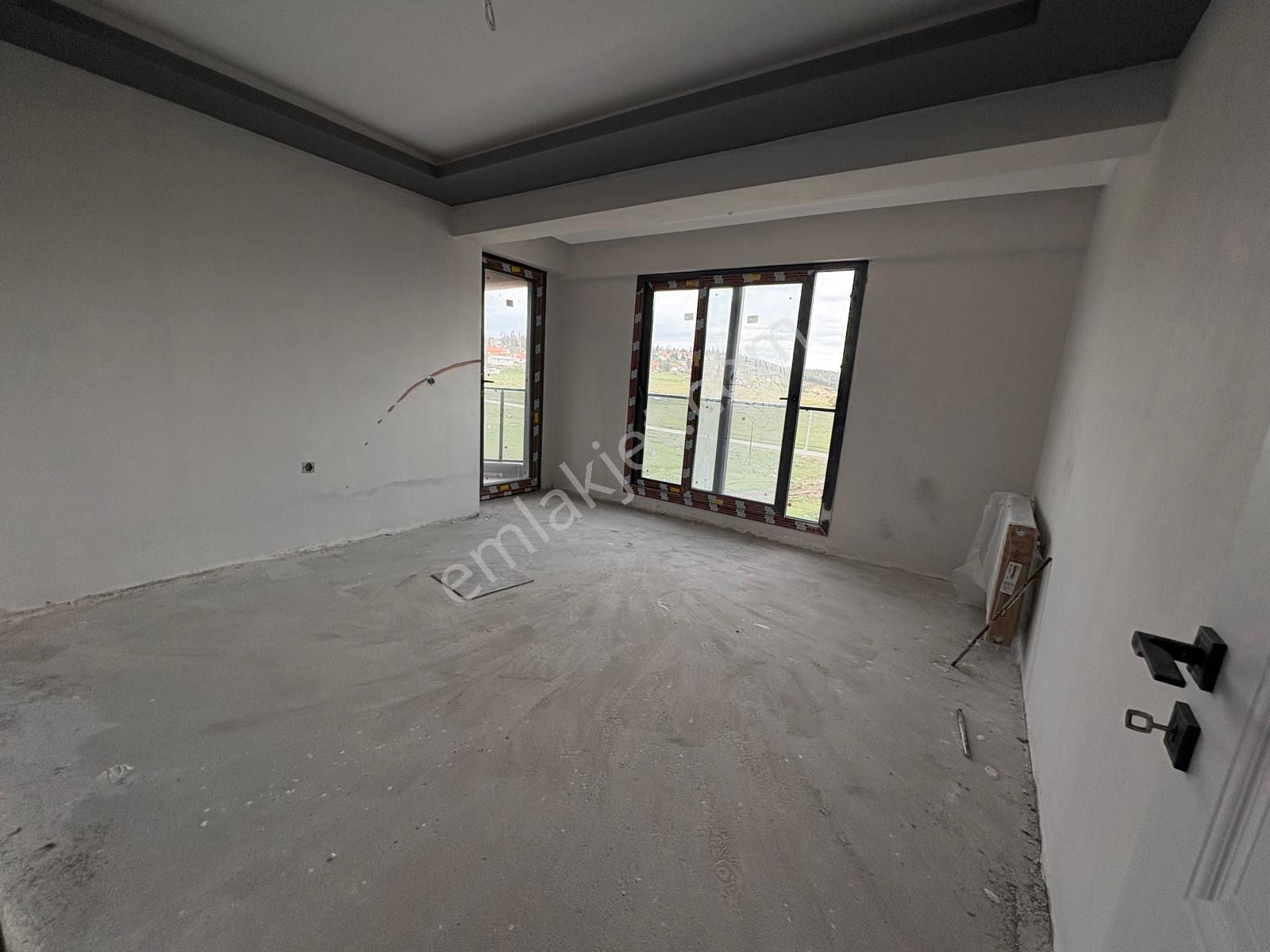 Kurtuluş Mahallesi Nde 2+1 Kapalı Mutfak Satılık Sıfır Daire - Görsel 3