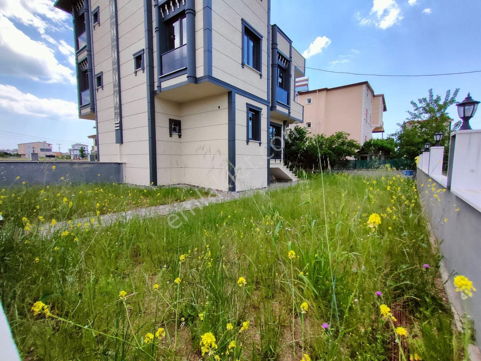 Kartallar'dan Büyük Bahçeli E5e Yakın Deniz Manzaralı Villa. - Görsel 17