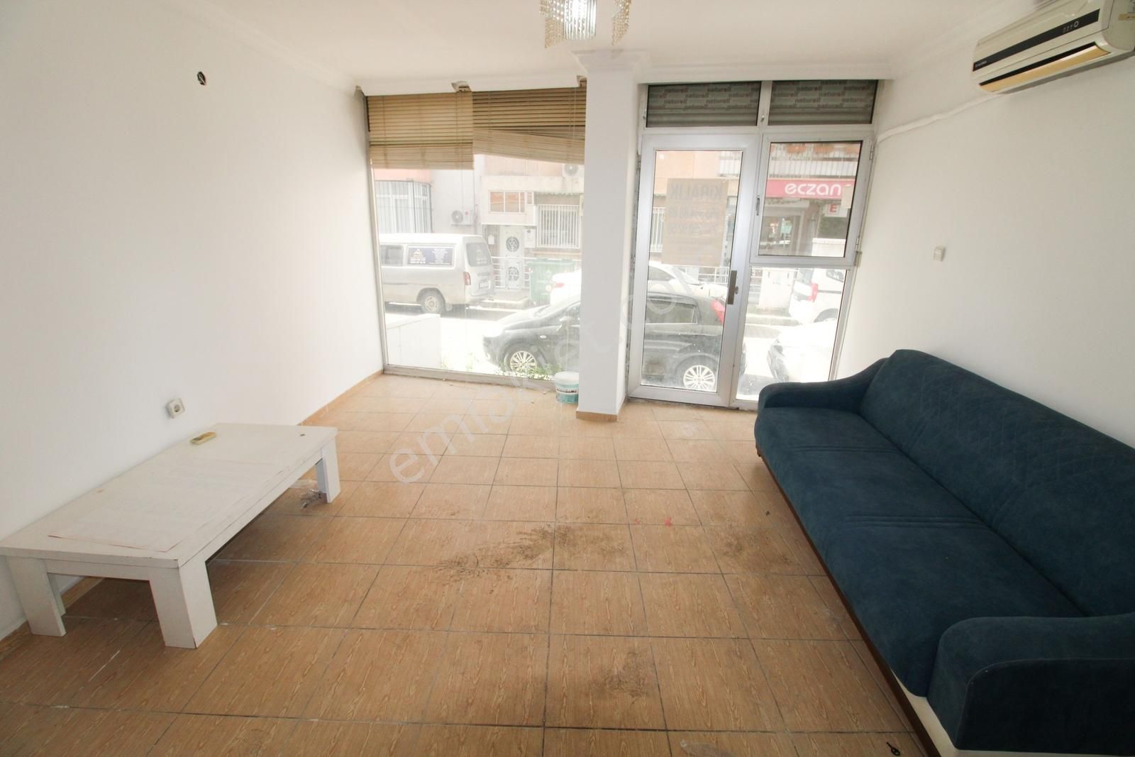 Bahçelievler'de Ayrı Tuvalet Ve Mutfaklı Kiralık Dükan - Görsel 5