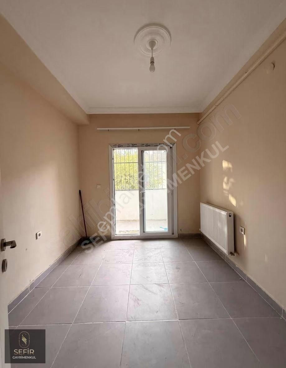 Merkezi Konumda 2+1 Kulanışlı Ferah Daire - Görsel 17