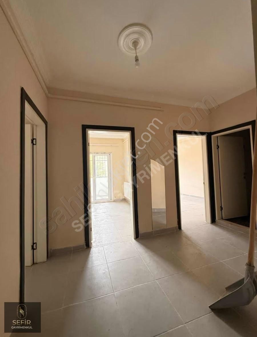 Merkezi Konumda 2+1 Kulanışlı Ferah Daire - Görsel 11
