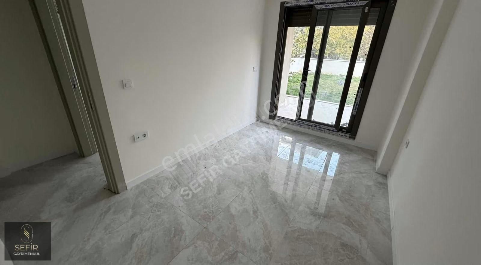 Camikebir Mahallesinde 70 M2 Müstakil Bahçesi Olan 1+1 - Görsel 19